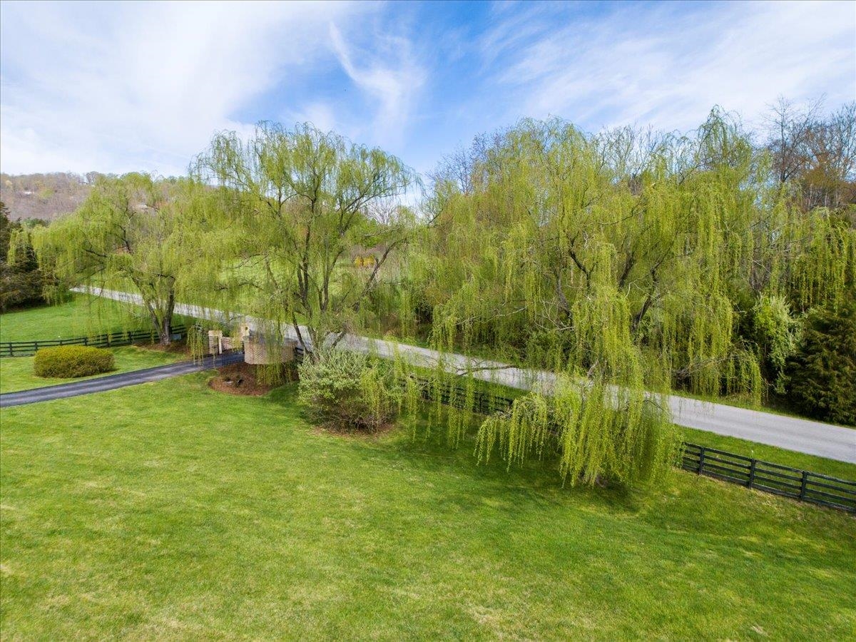 855 Deercroft Drive Blacksburg VA 24060