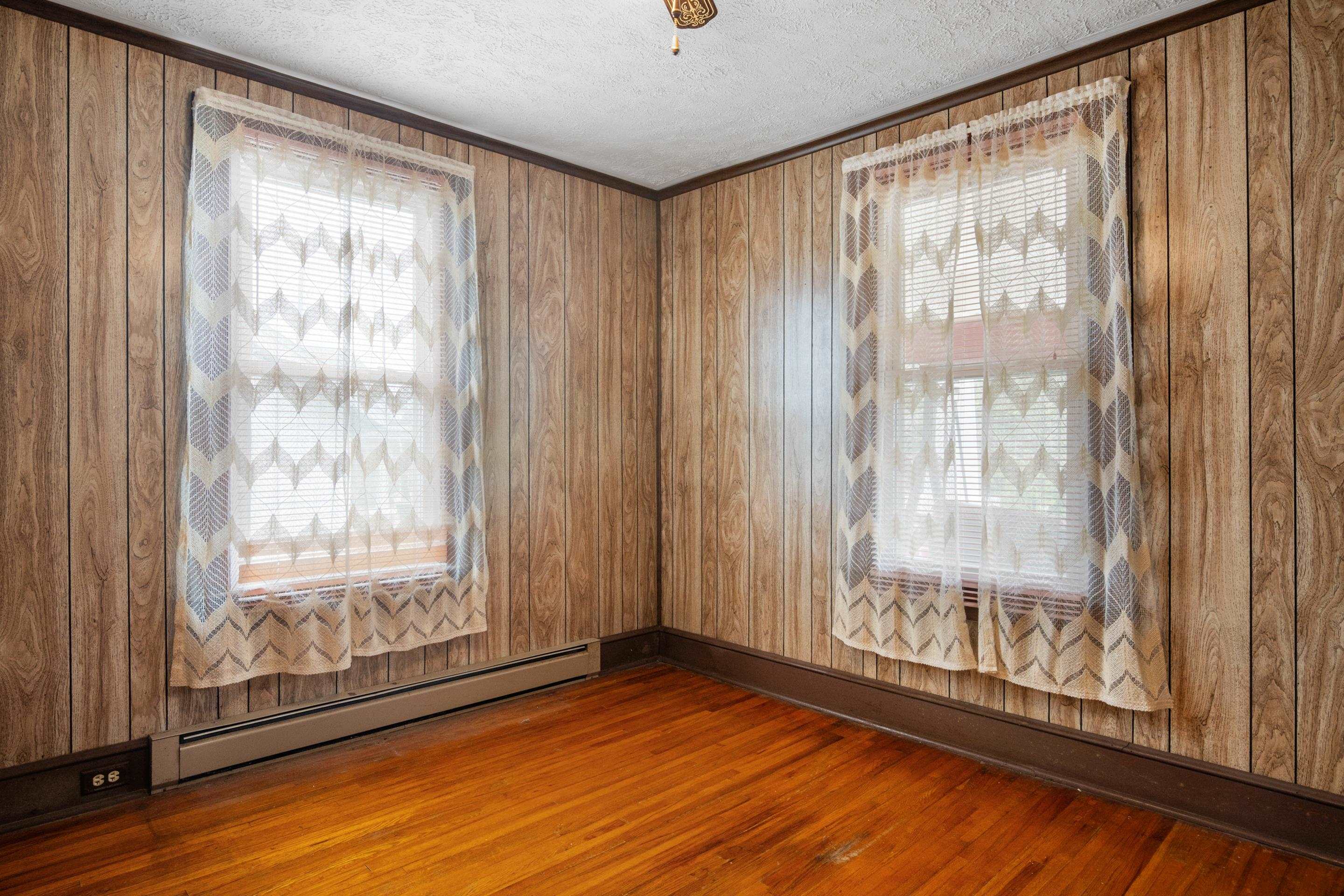 224 Floyd Avenue Pulaski VA 24301