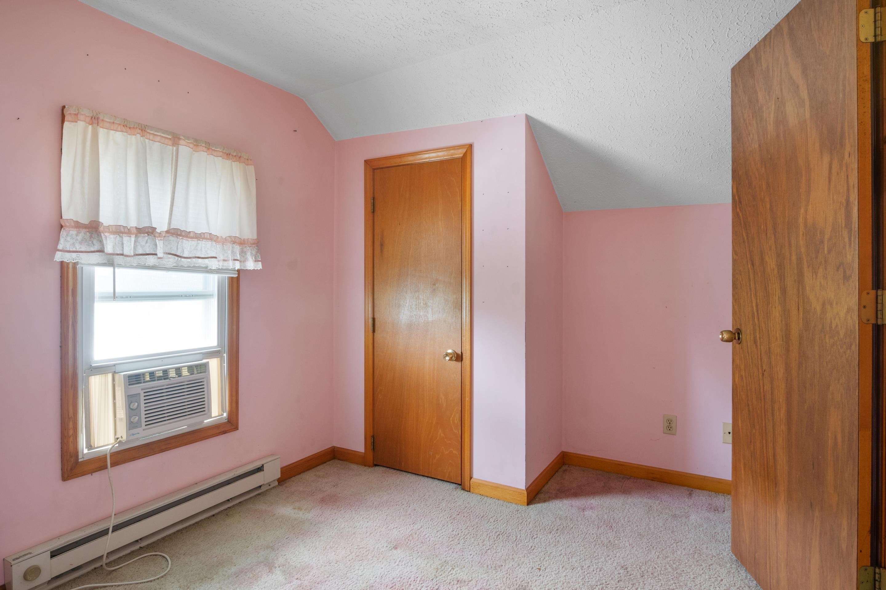 224 Floyd Avenue Pulaski VA 24301
