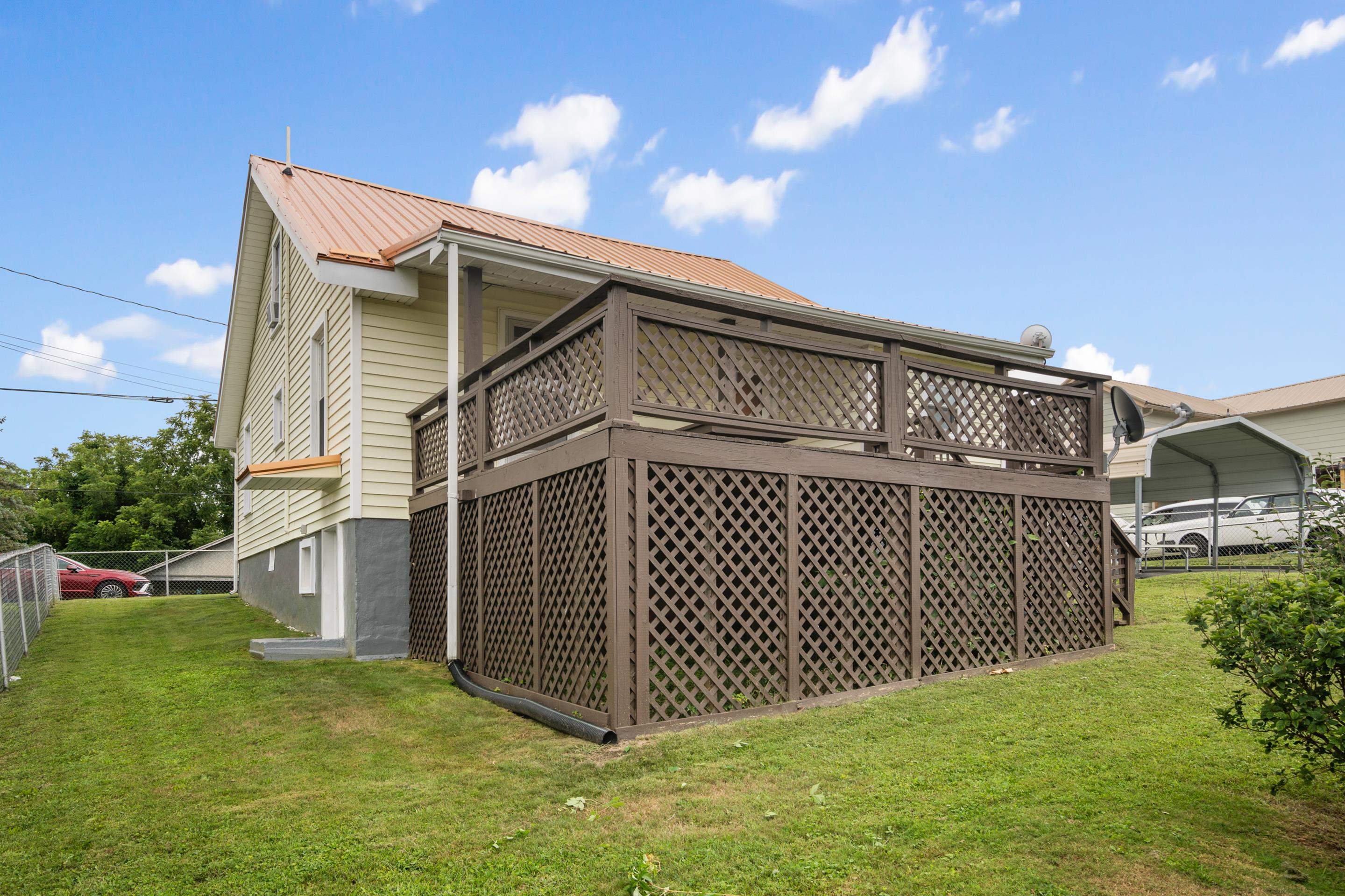 224 Floyd Avenue Pulaski VA 24301
