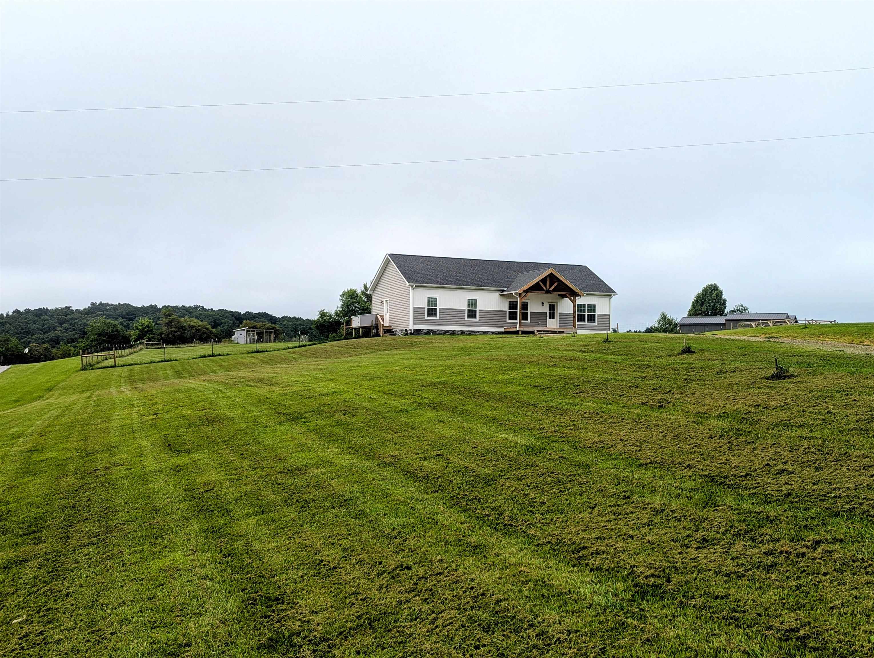 1345 Hale Road Check VA 24072