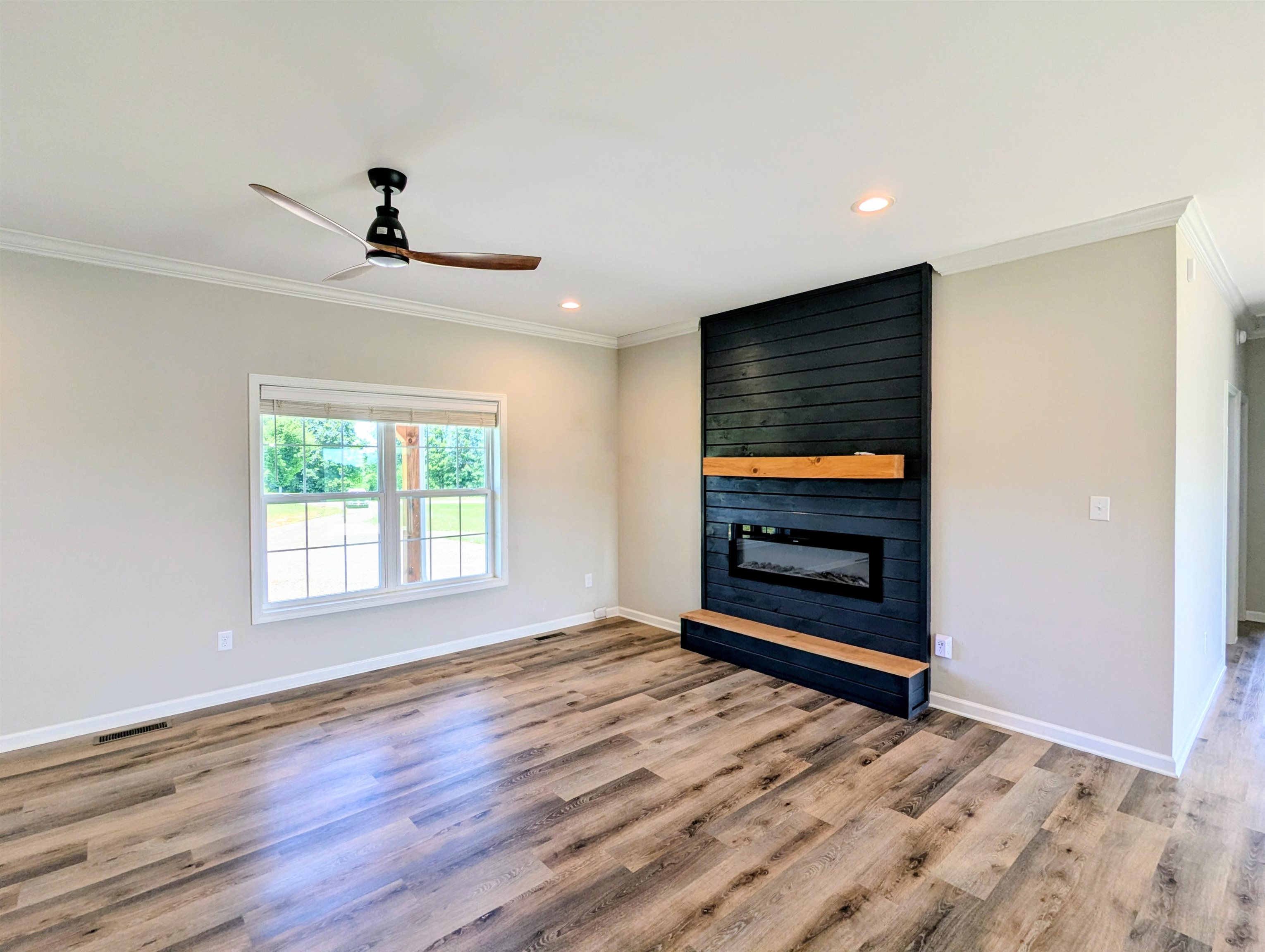 1345 Hale Road Check VA 24072