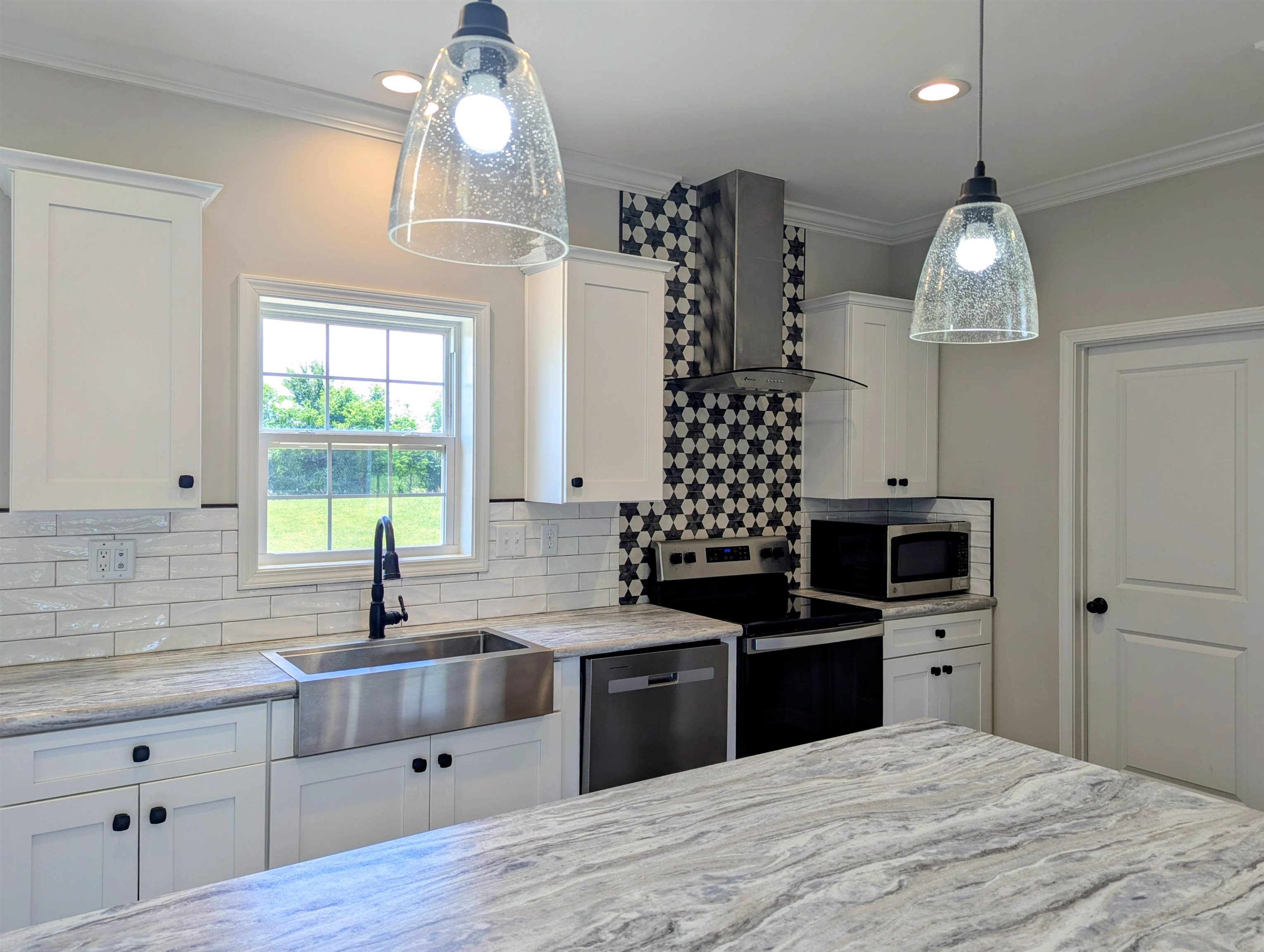 1345 Hale Road Check VA 24072