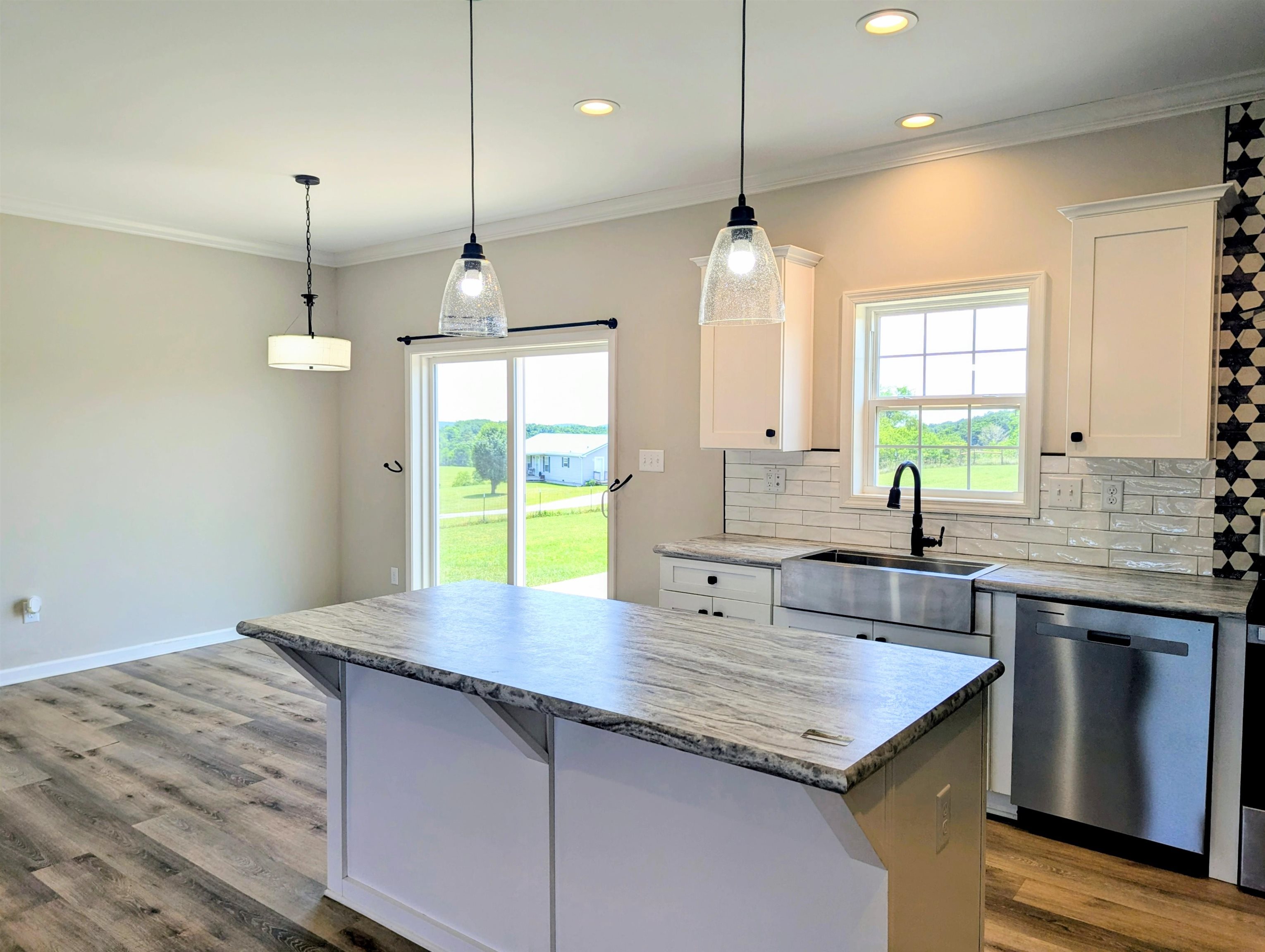 1345 Hale Road Check VA 24072