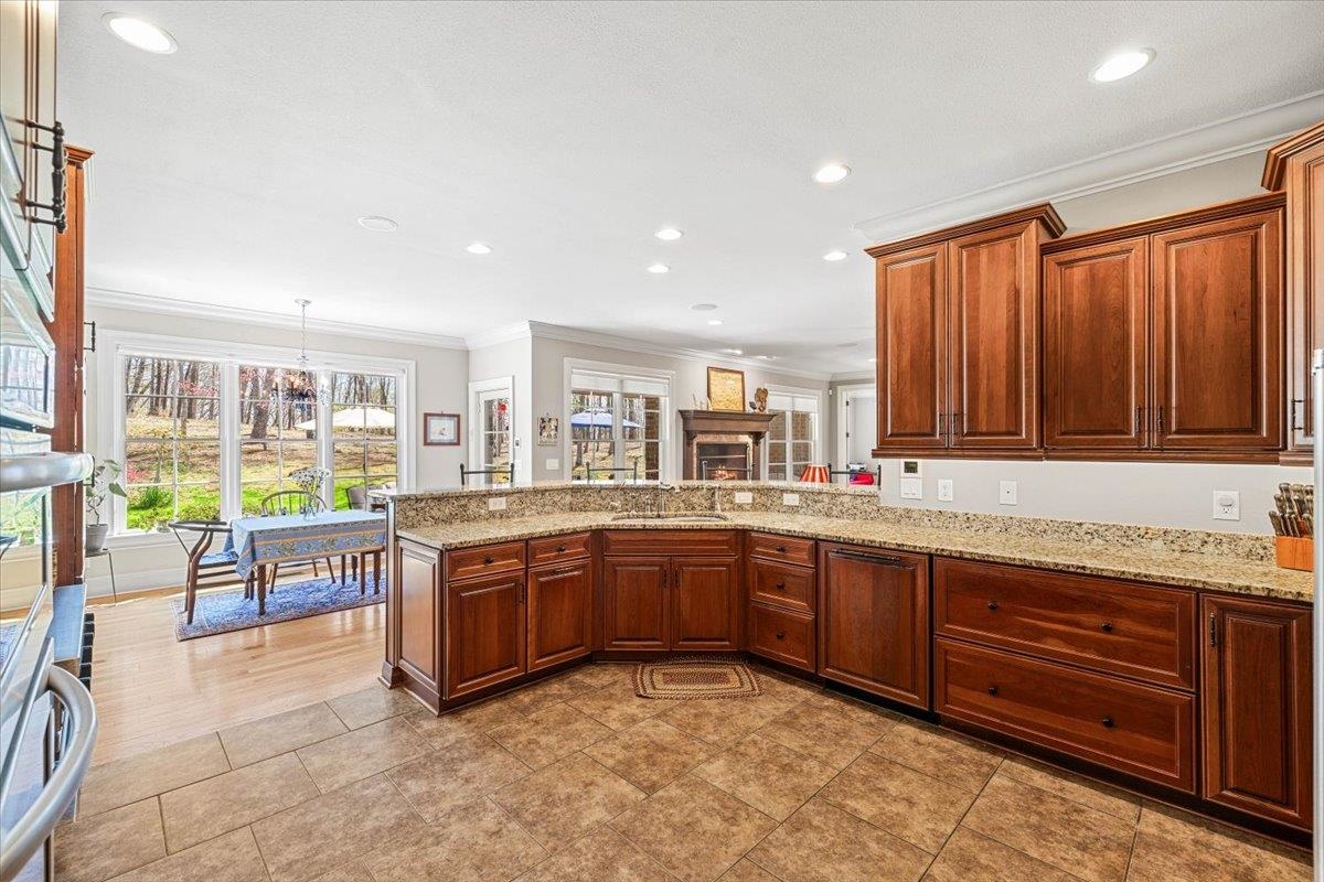 1250 Treetop Ridge Road Blacksburg VA 24060
