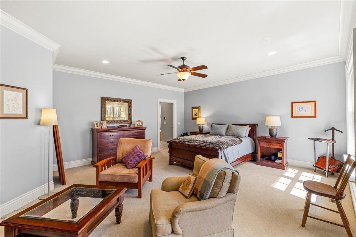 1250 Treetop Ridge Road Blacksburg VA 24060