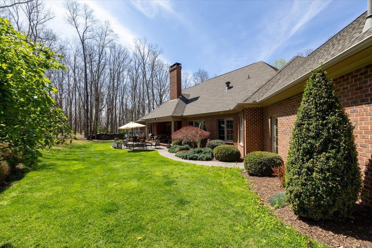 1250 Treetop Ridge Road Blacksburg VA 24060