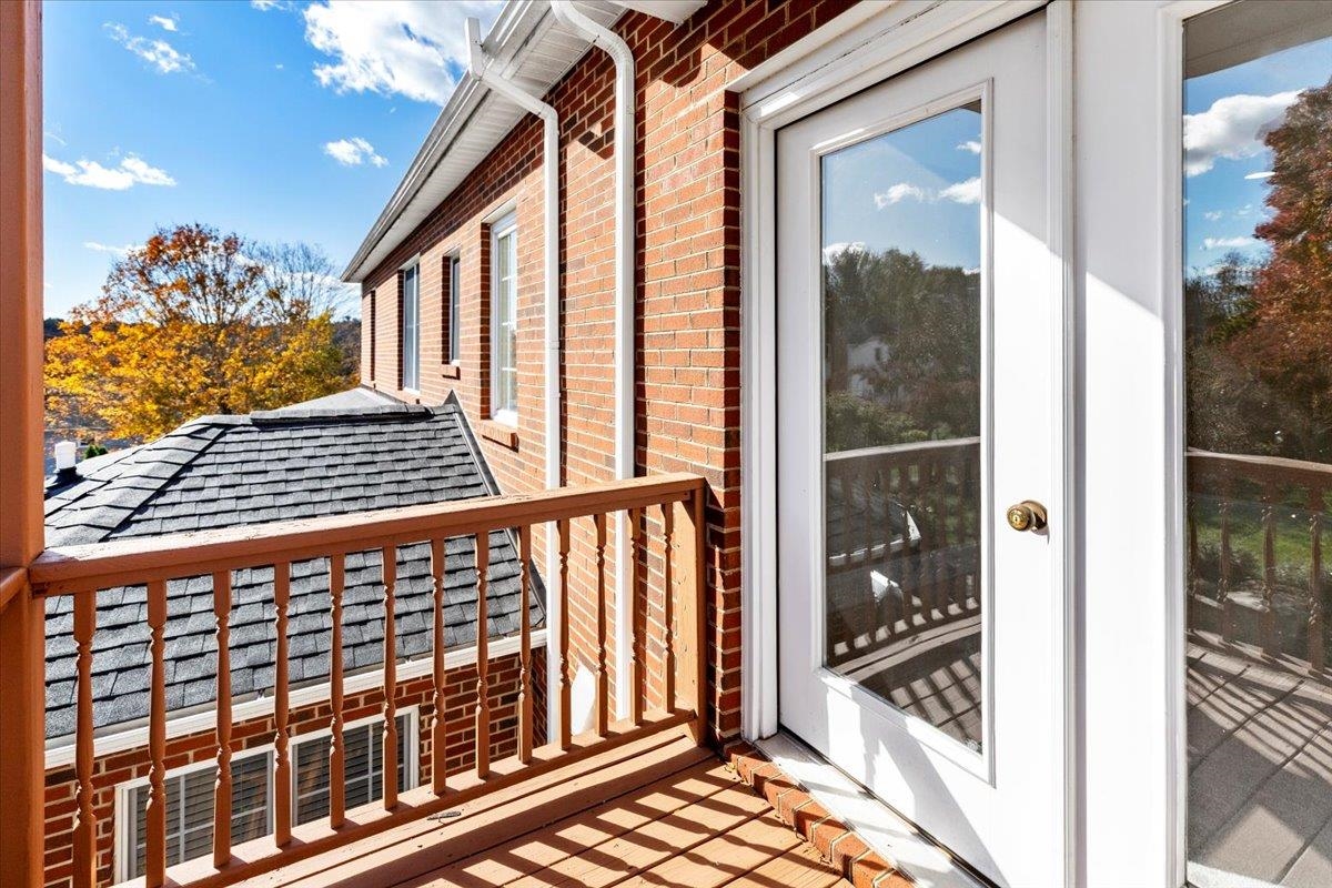 416 Vinyard Avenue Blacksburg VA 24060