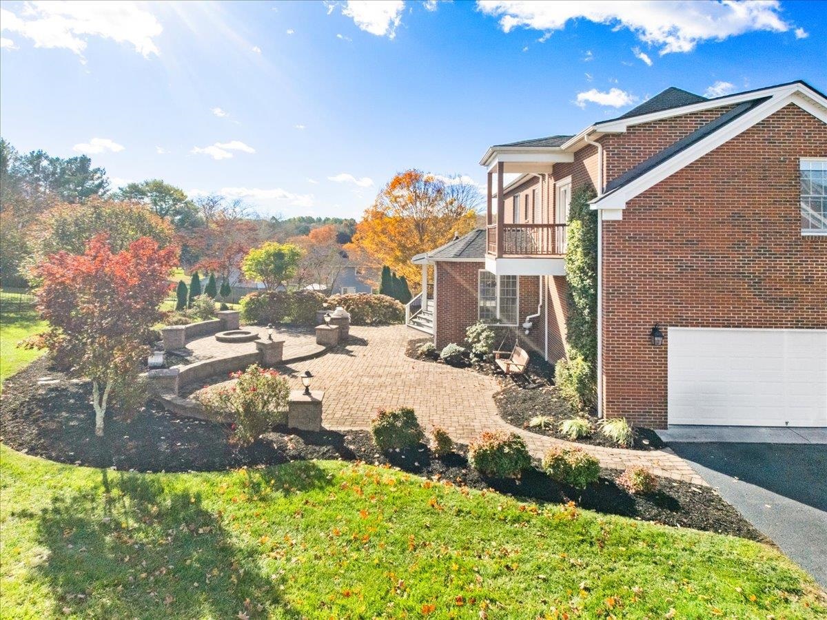 416 Vinyard Avenue Blacksburg VA 24060