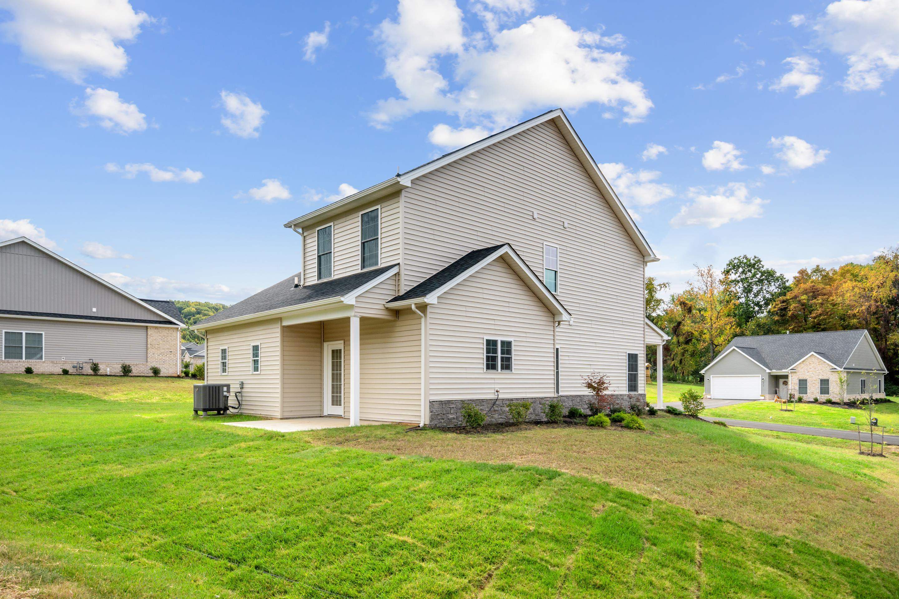 5510 New Pleasant Way Salem VA 24153