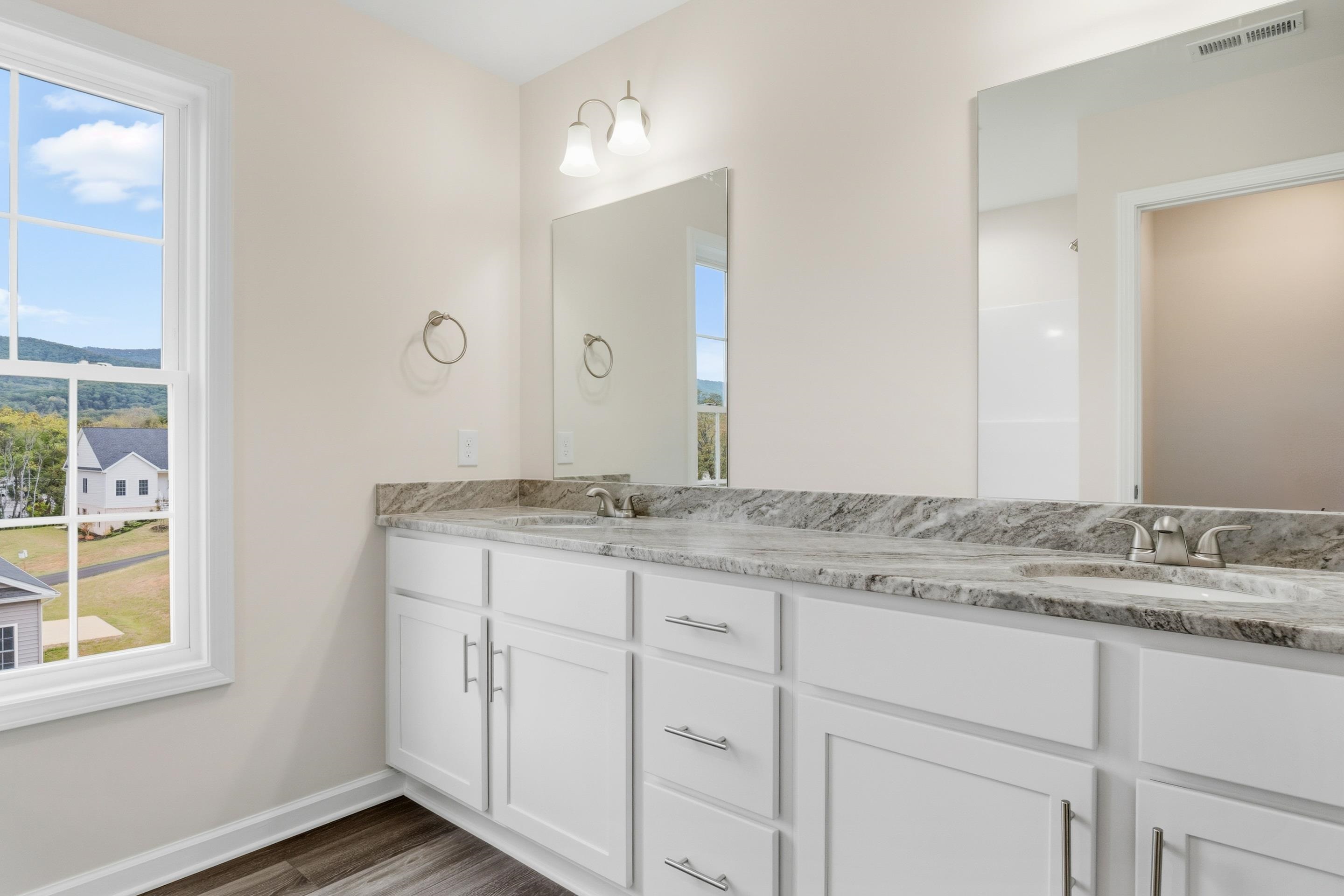 5510 New Pleasant Way Salem VA 24153