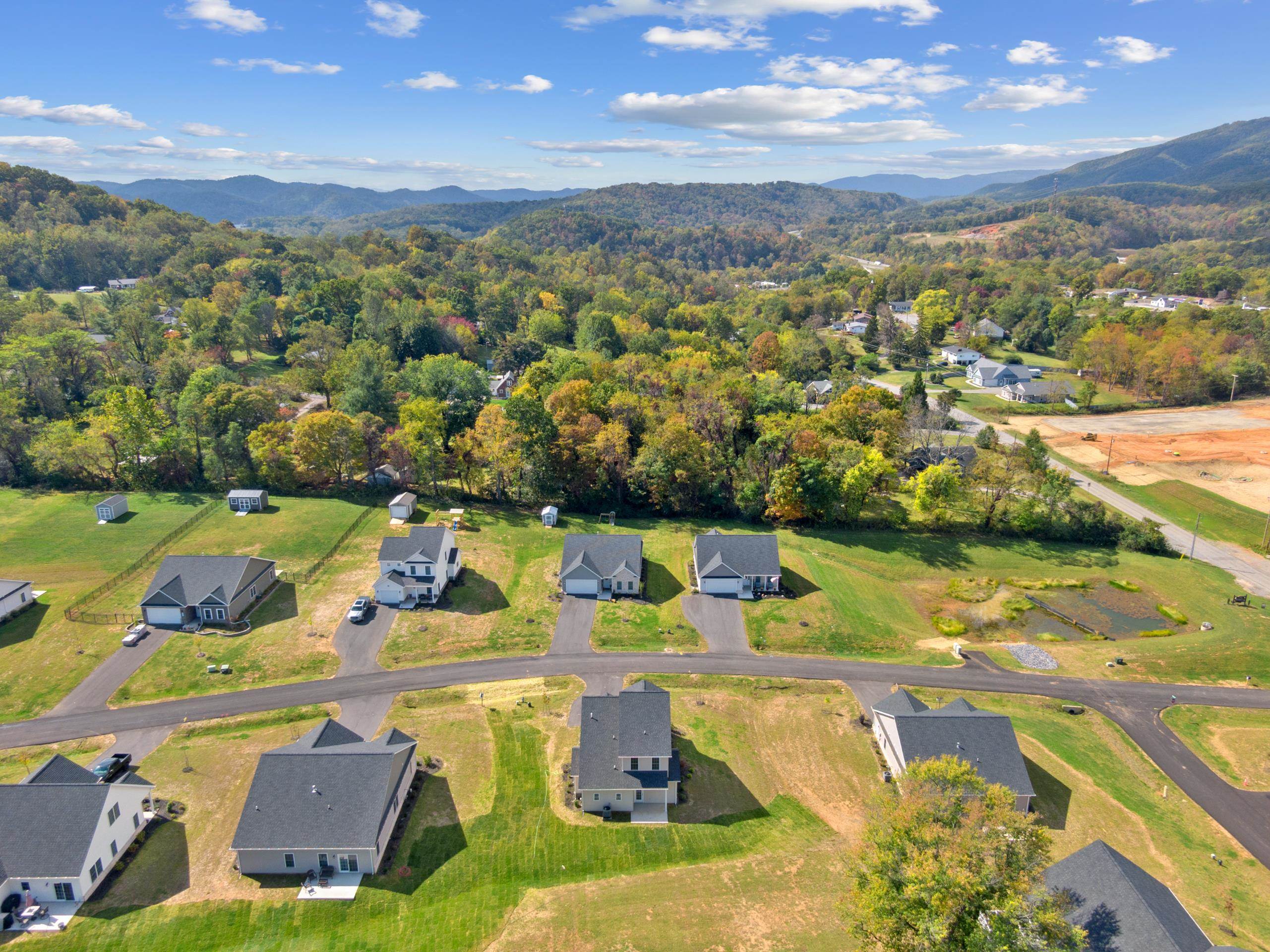 5510 New Pleasant Way Salem VA 24153