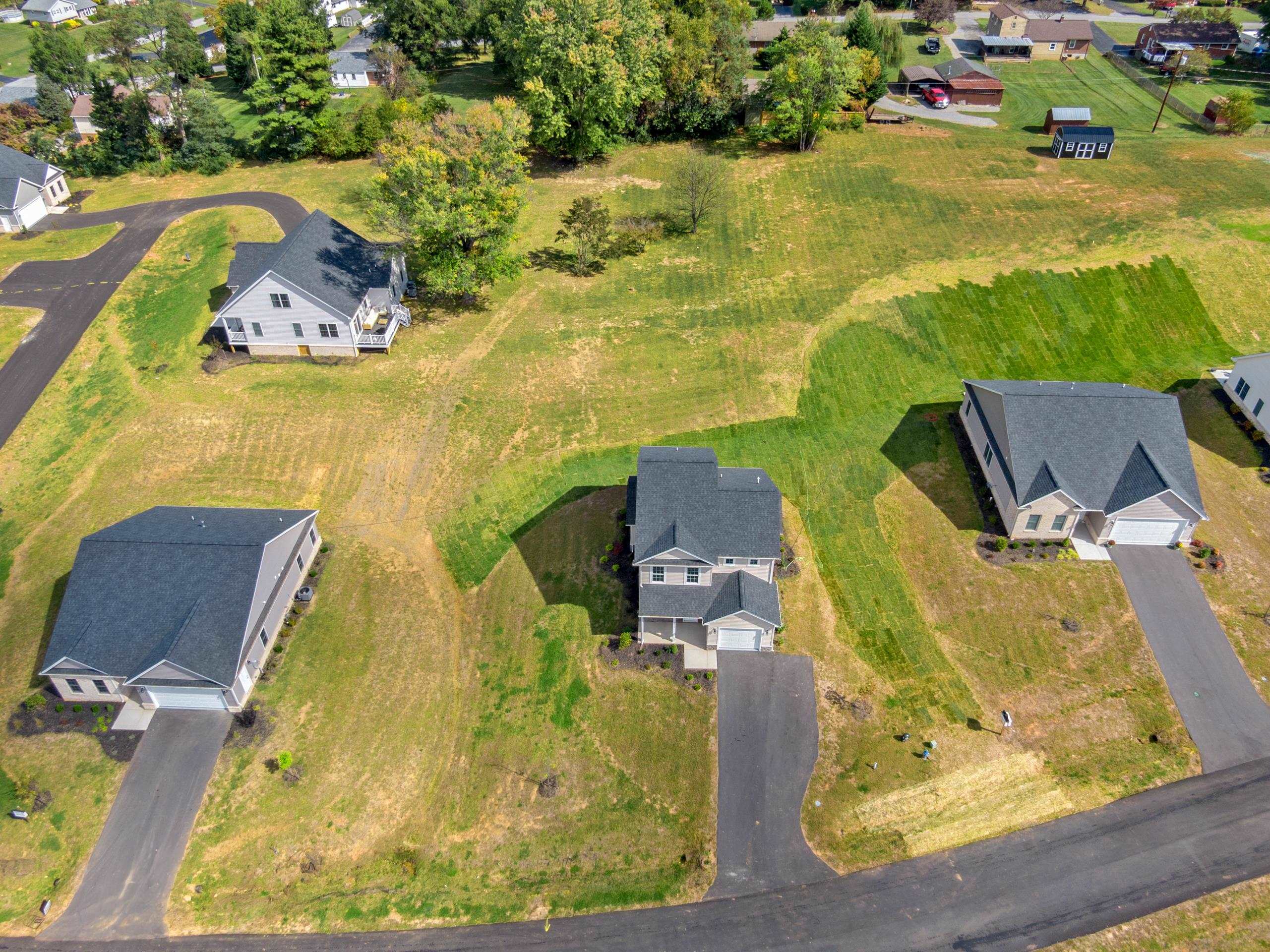 5510 New Pleasant Way Salem VA 24153