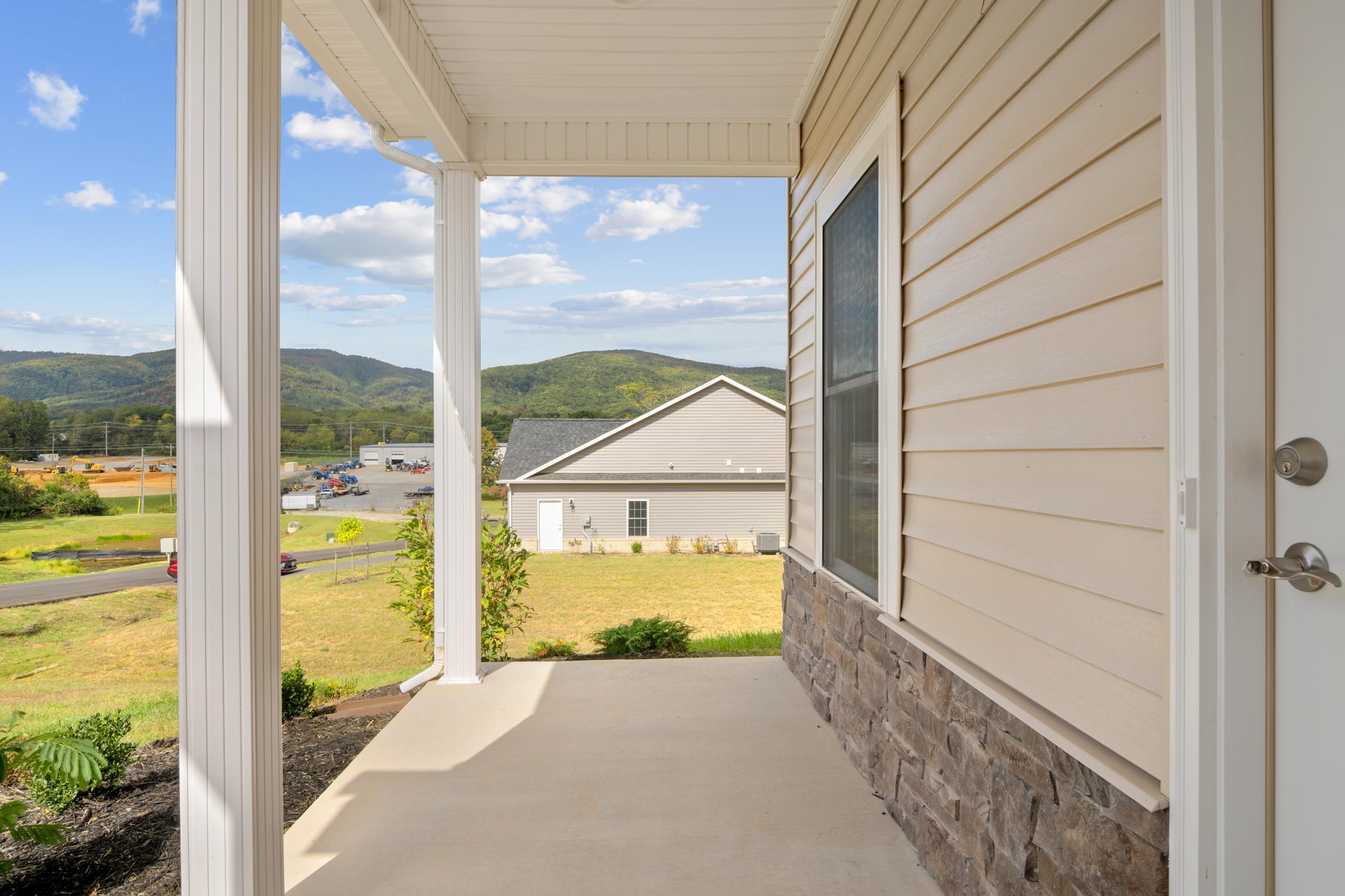 5510 New Pleasant Way Salem VA 24153