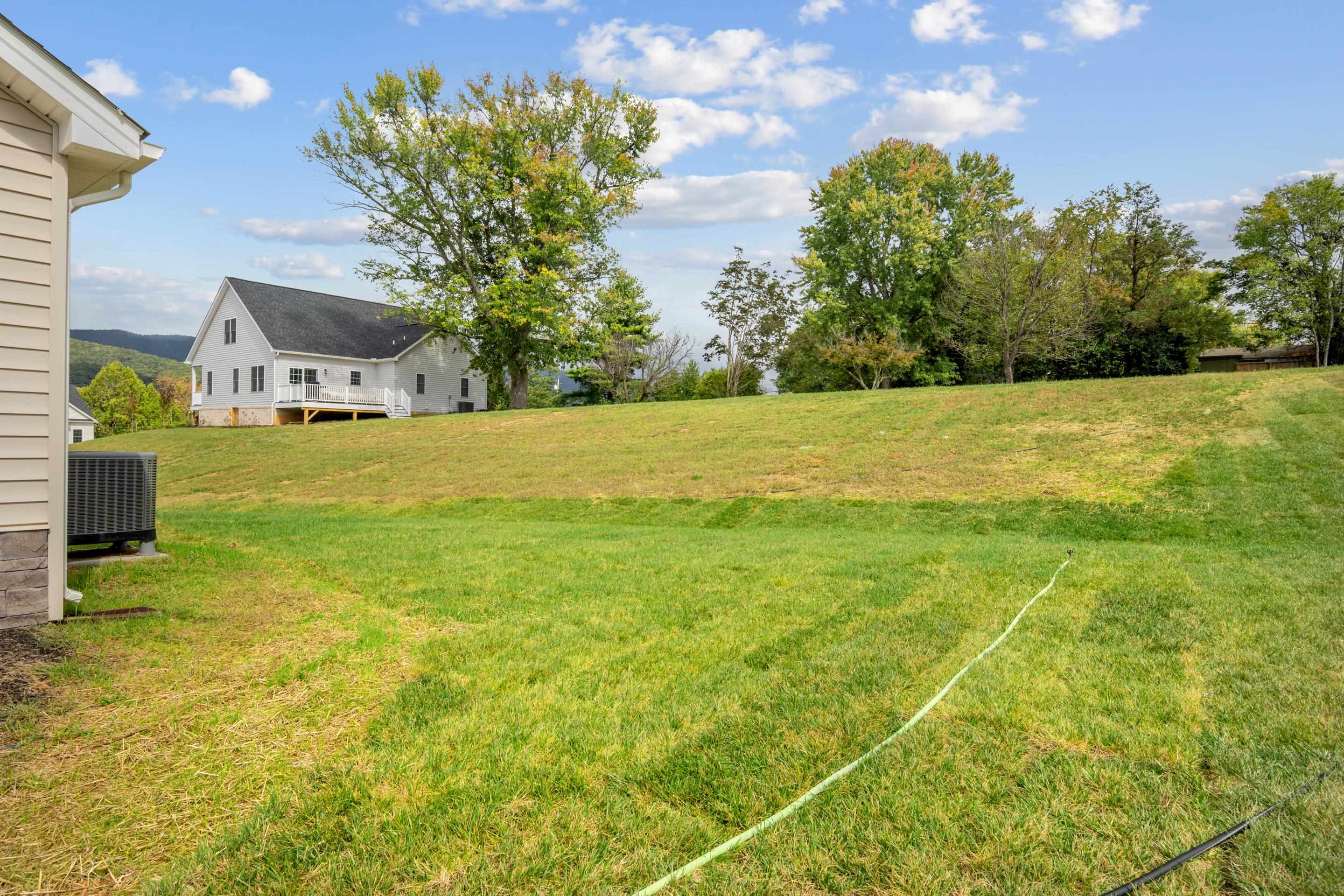 5510 New Pleasant Way Salem VA 24153