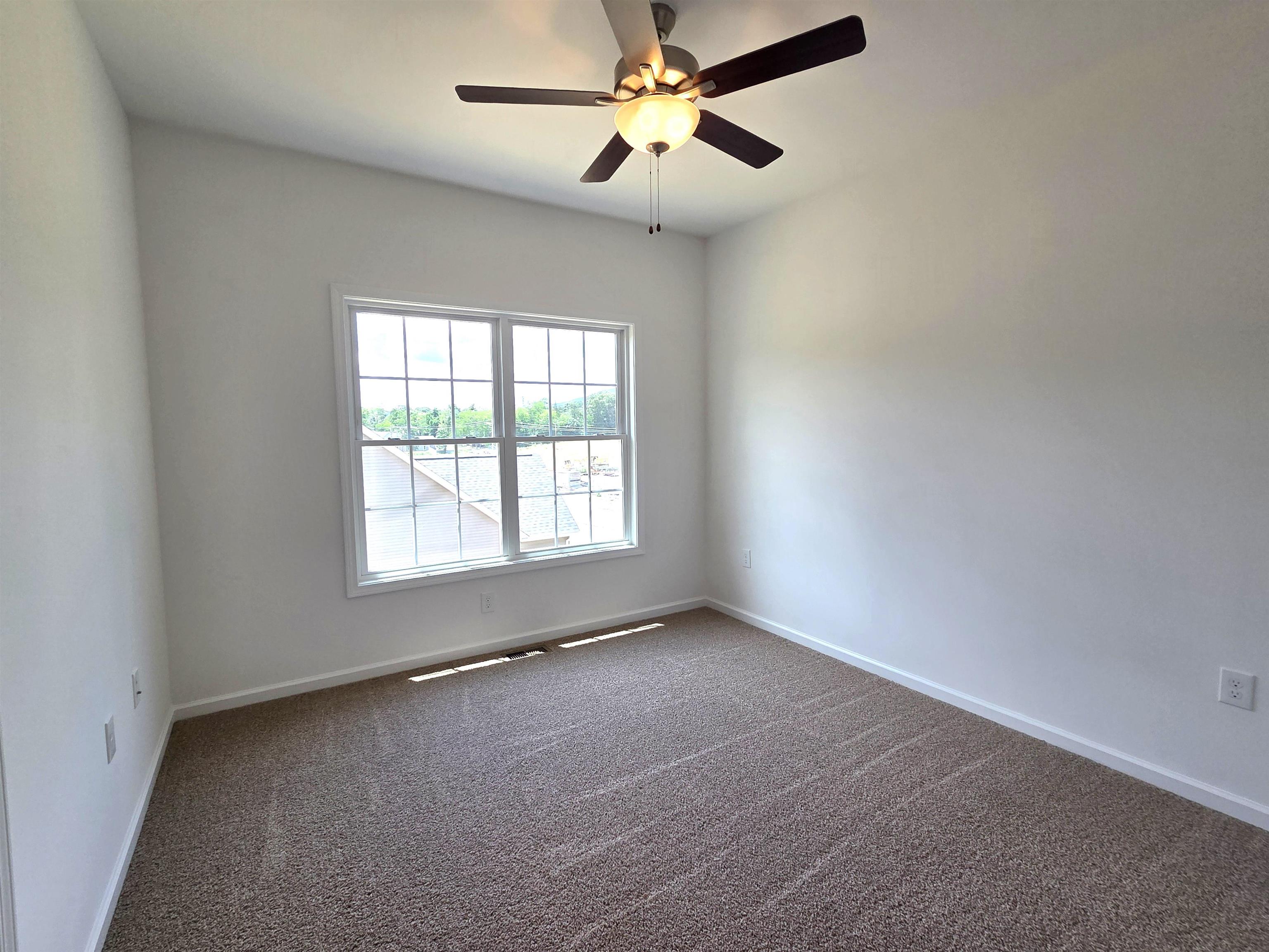 5548 Old Grove Lane Salem VA 24153