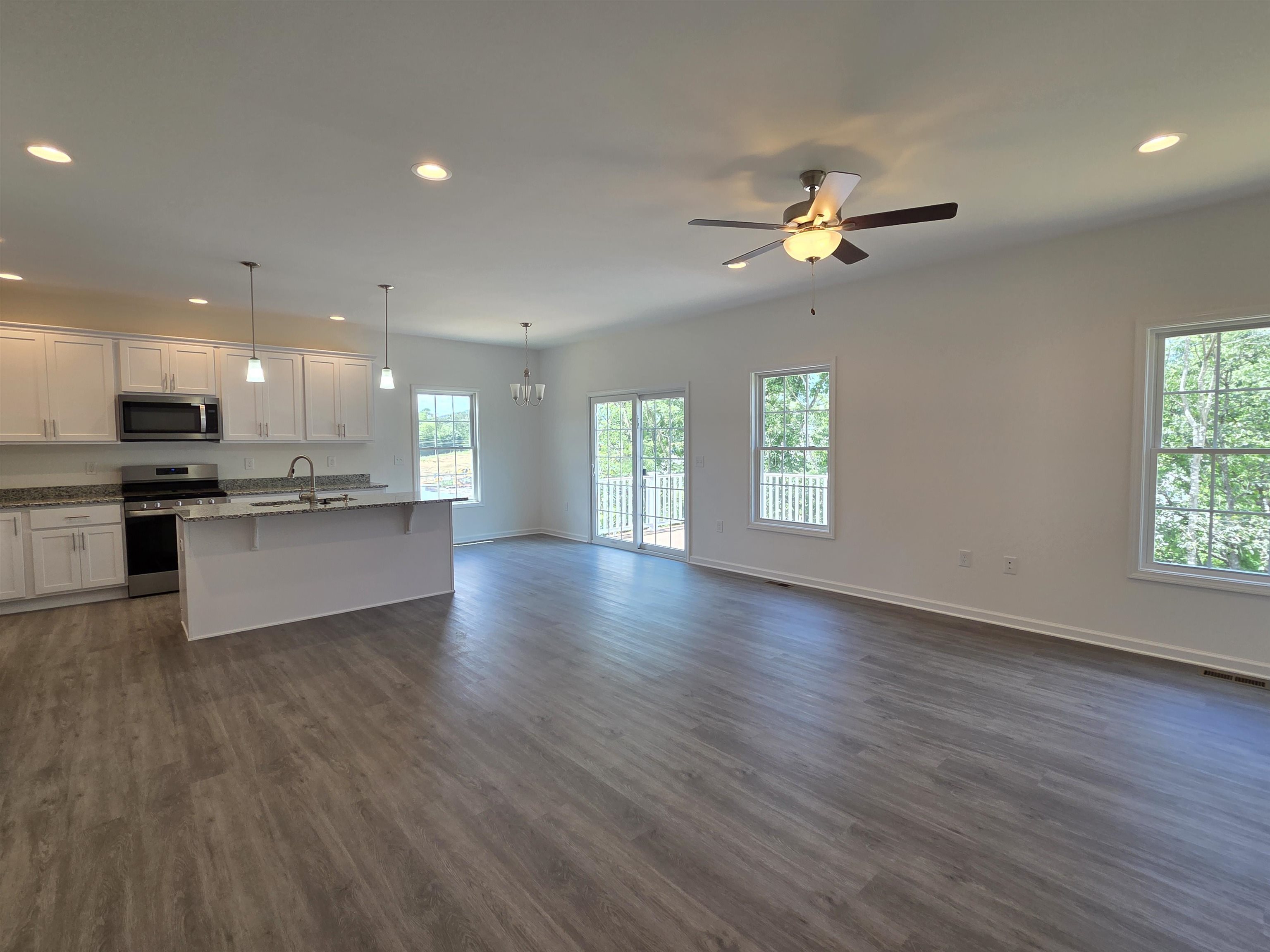 5548 Old Grove Lane Salem VA 24153