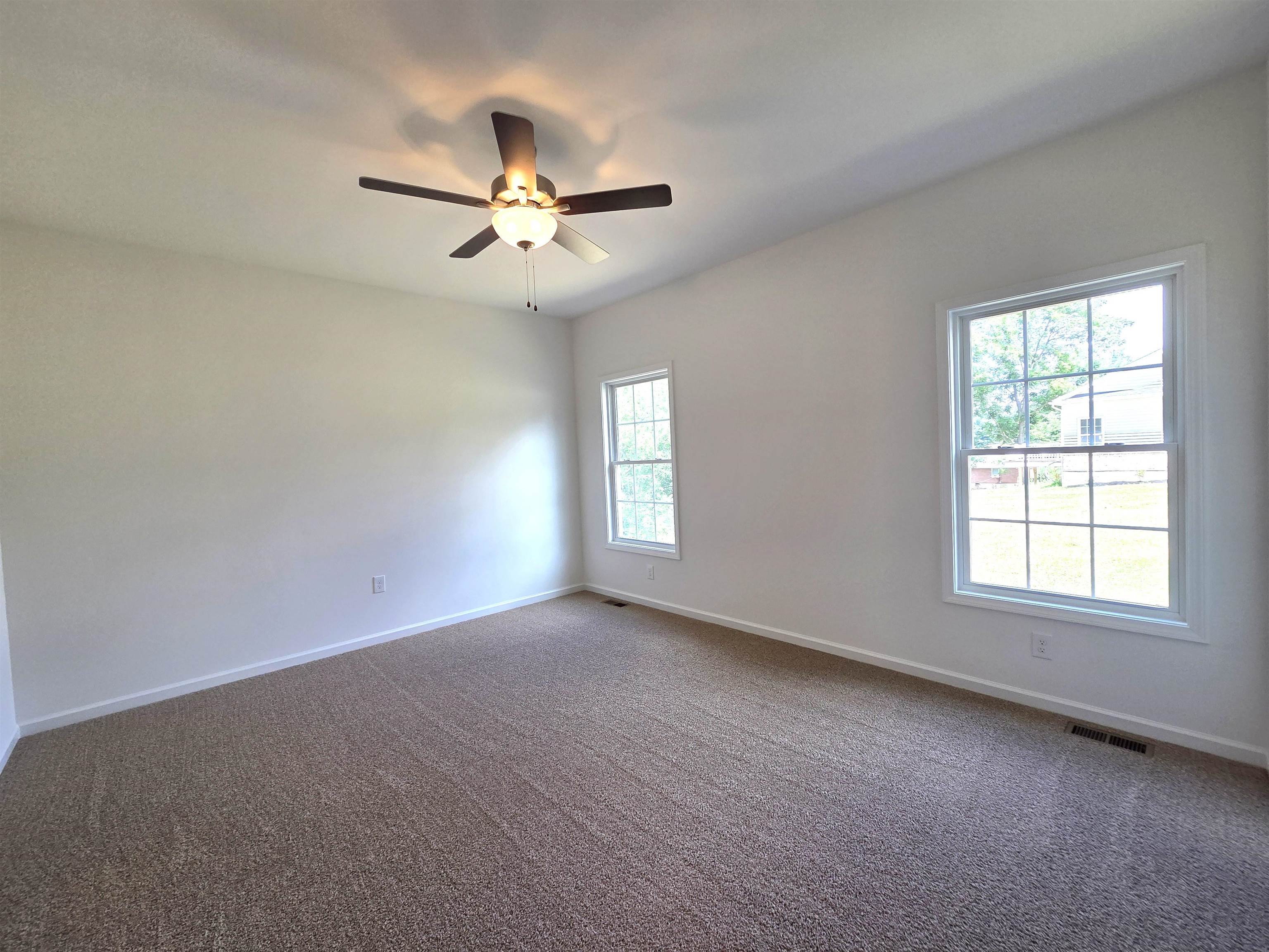 5548 Old Grove Lane Salem VA 24153