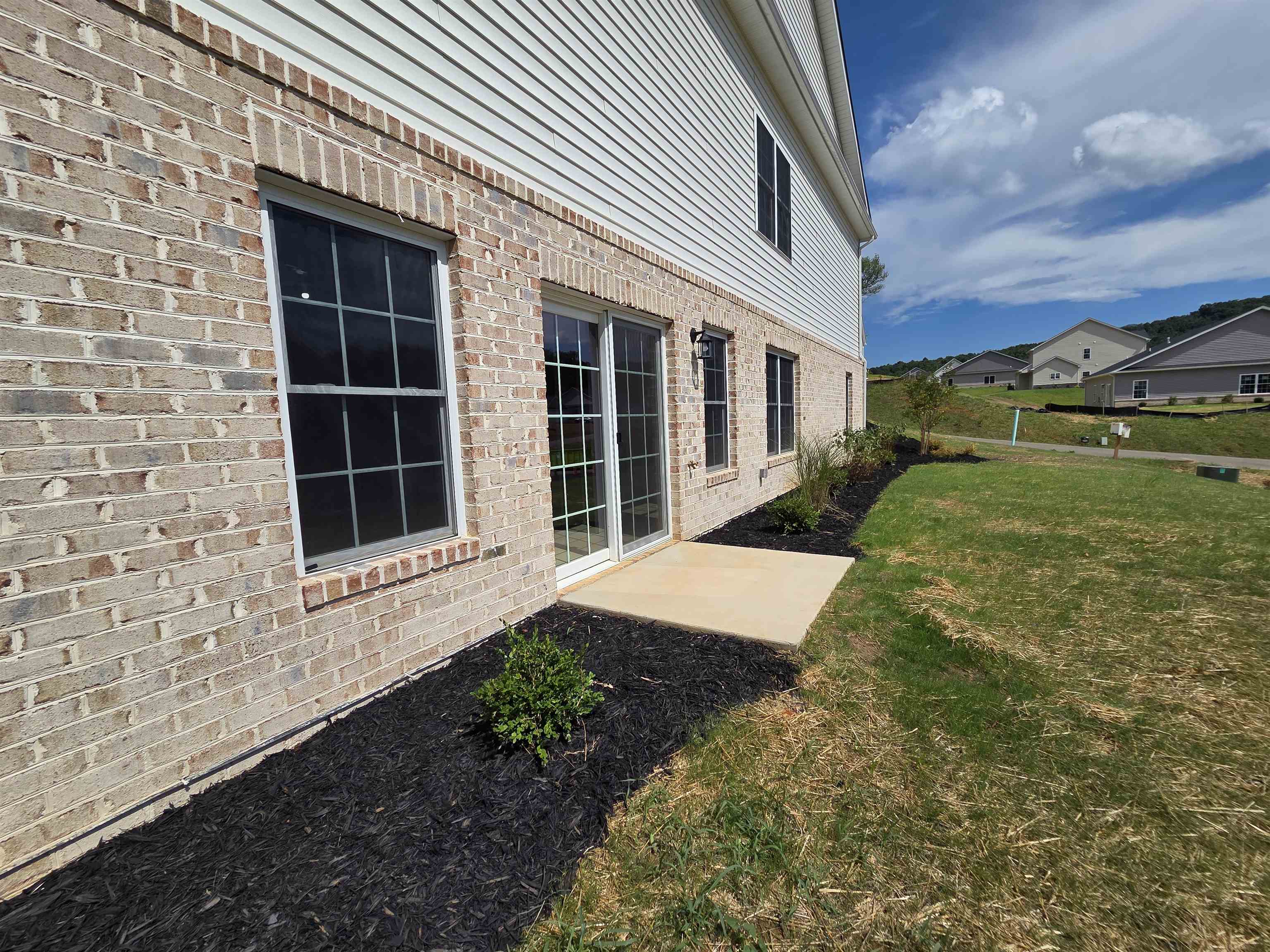 5548 Old Grove Lane Salem VA 24153