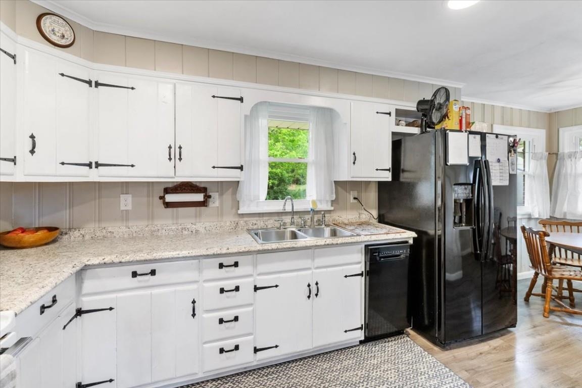 500 Woodrum Street Pearisburg VA 24134