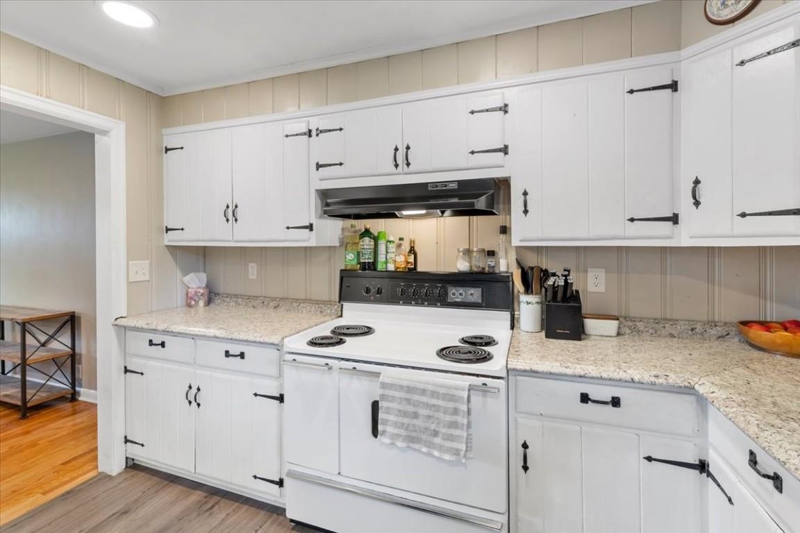 500 Woodrum Street Pearisburg VA 24134
