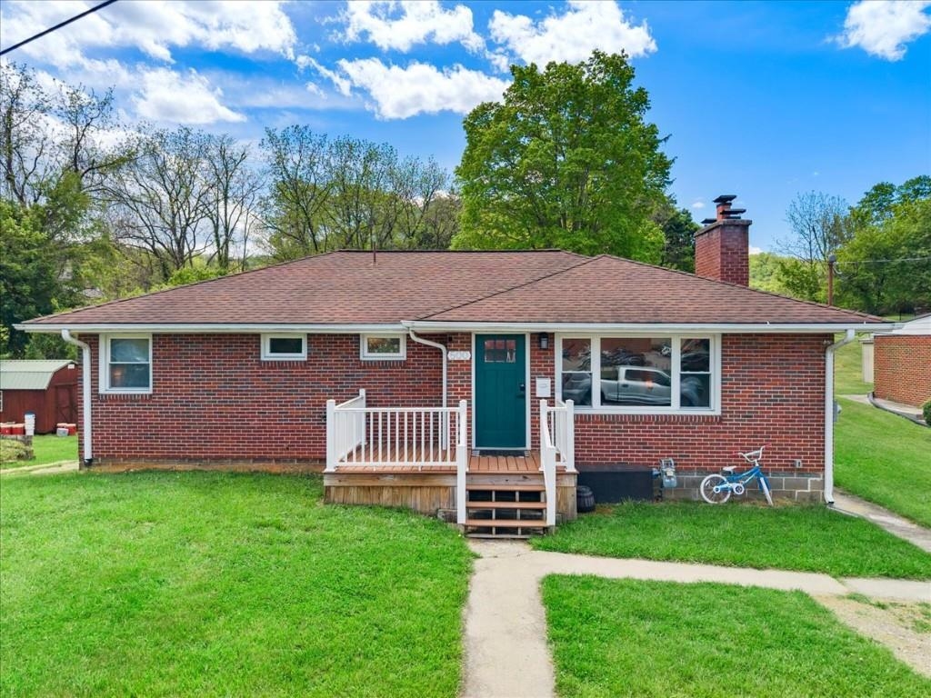 500 Woodrum Street Pearisburg VA 24134
