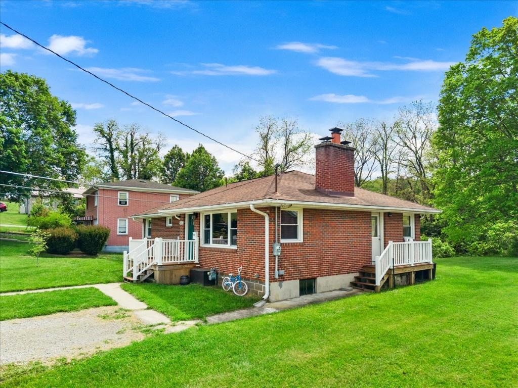 500 Woodrum Street Pearisburg VA 24134