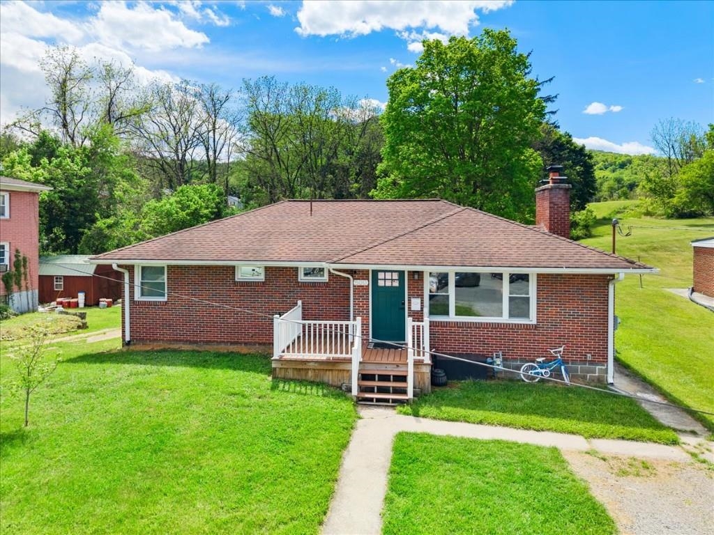 500 Woodrum Street Pearisburg VA 24134
