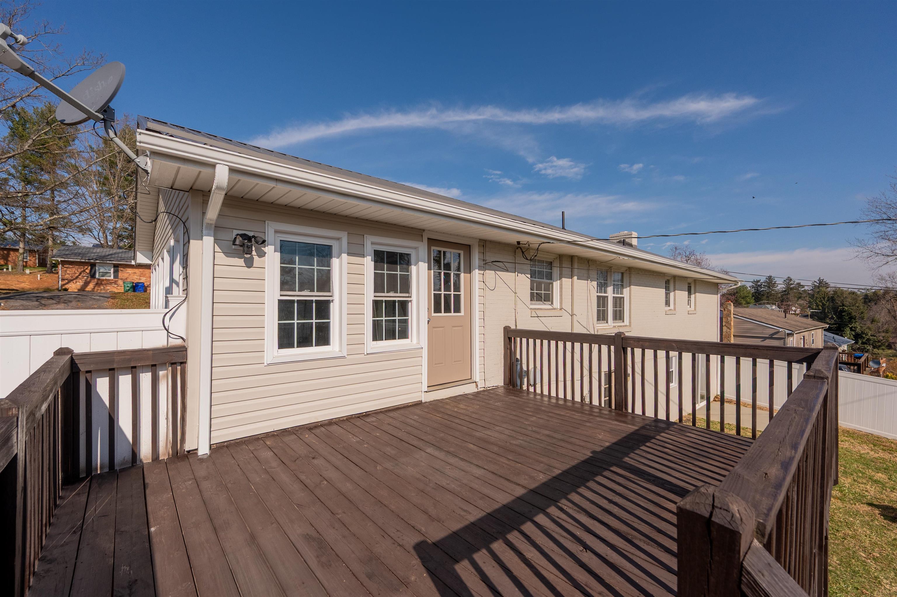 230 Montgomery Street NE Christiansburg VA 24073