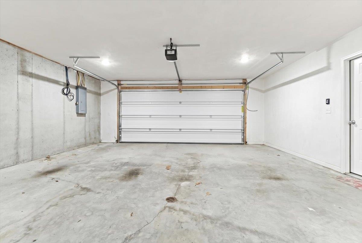 1048 St Claire Lane Christiansburg VA 24073