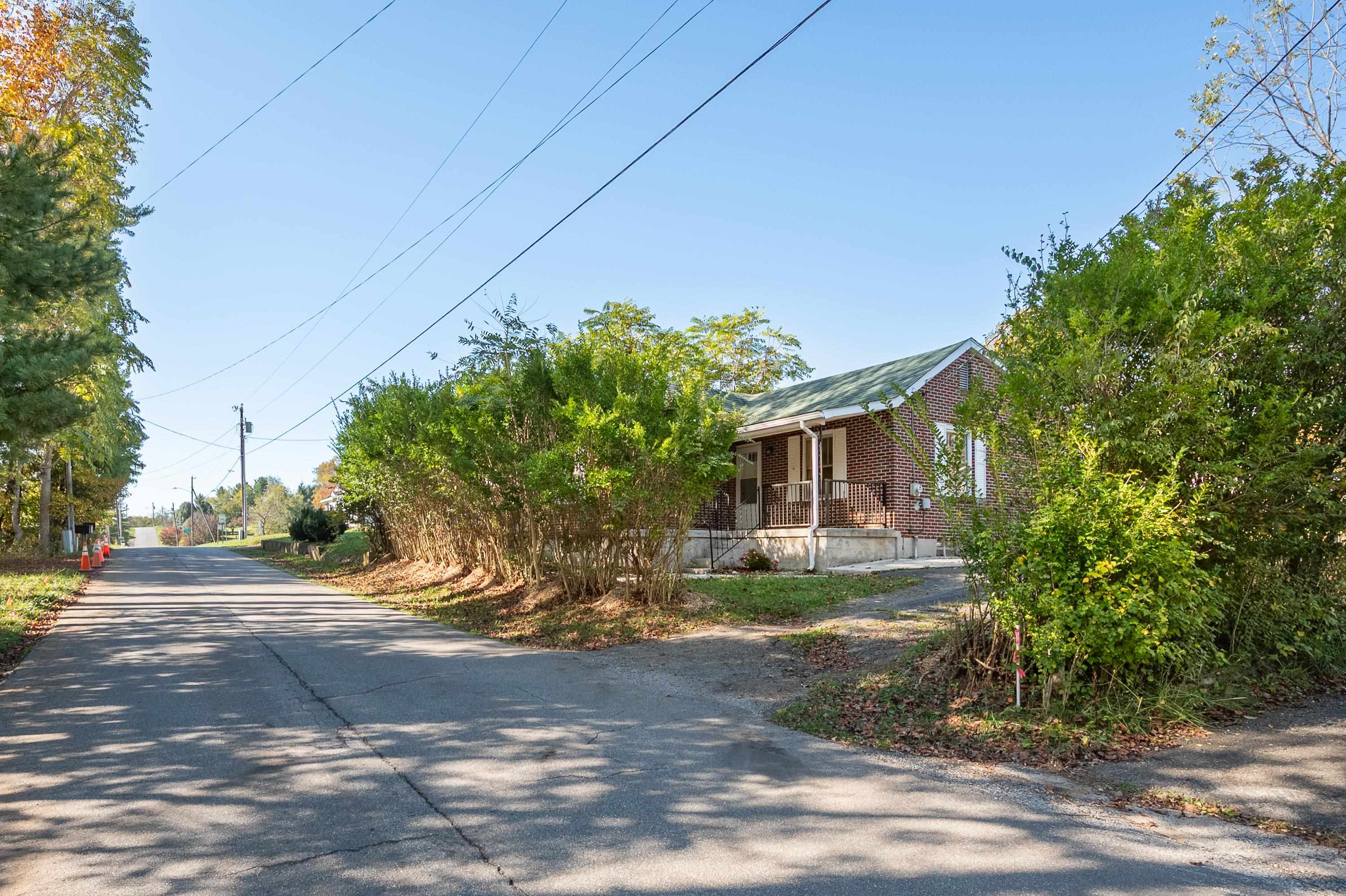 308 Newtown Road NE Floyd VA 24091