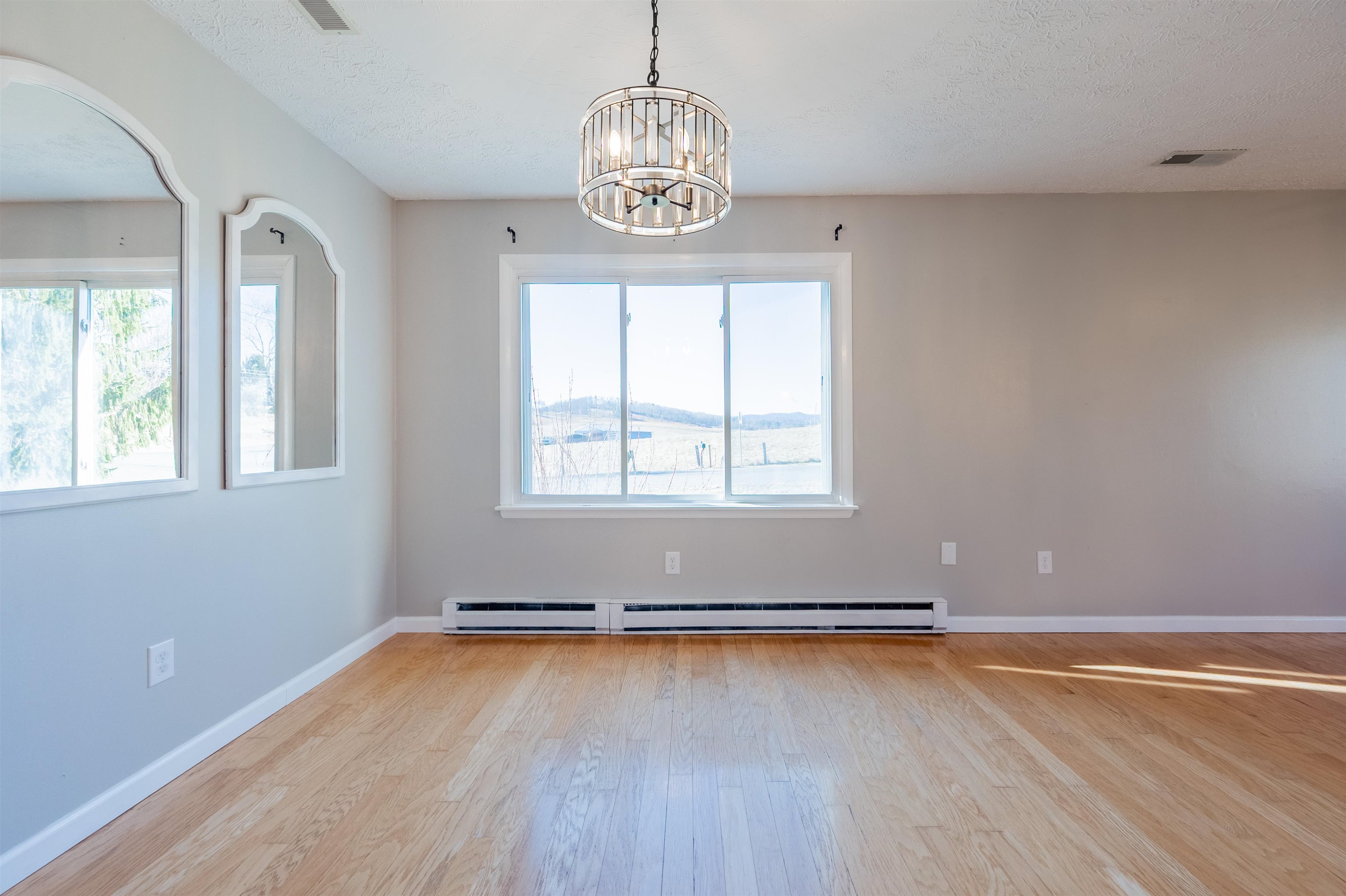 6830 S Scenic Highway Bland VA 24315