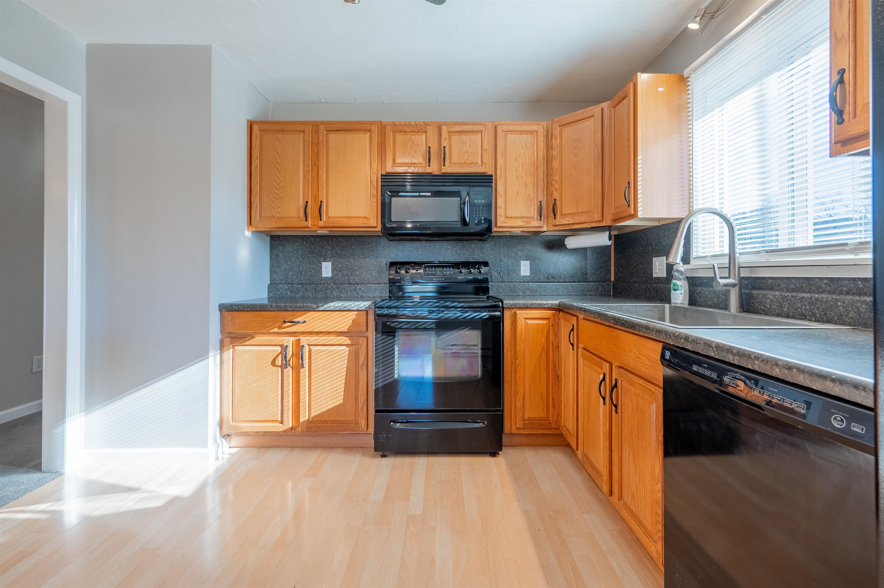 6830 S Scenic Highway Bland VA 24315