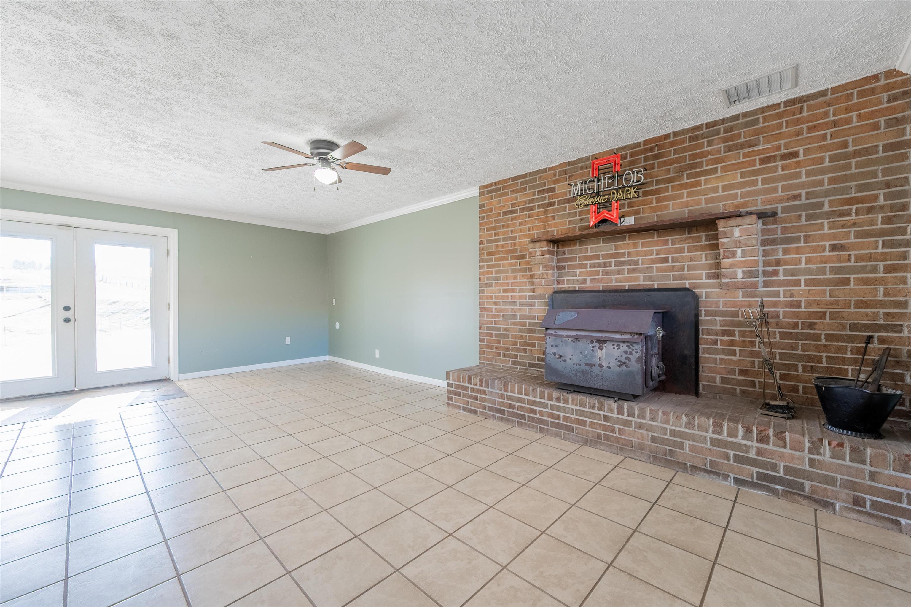 6830 S Scenic Highway Bland VA 24315