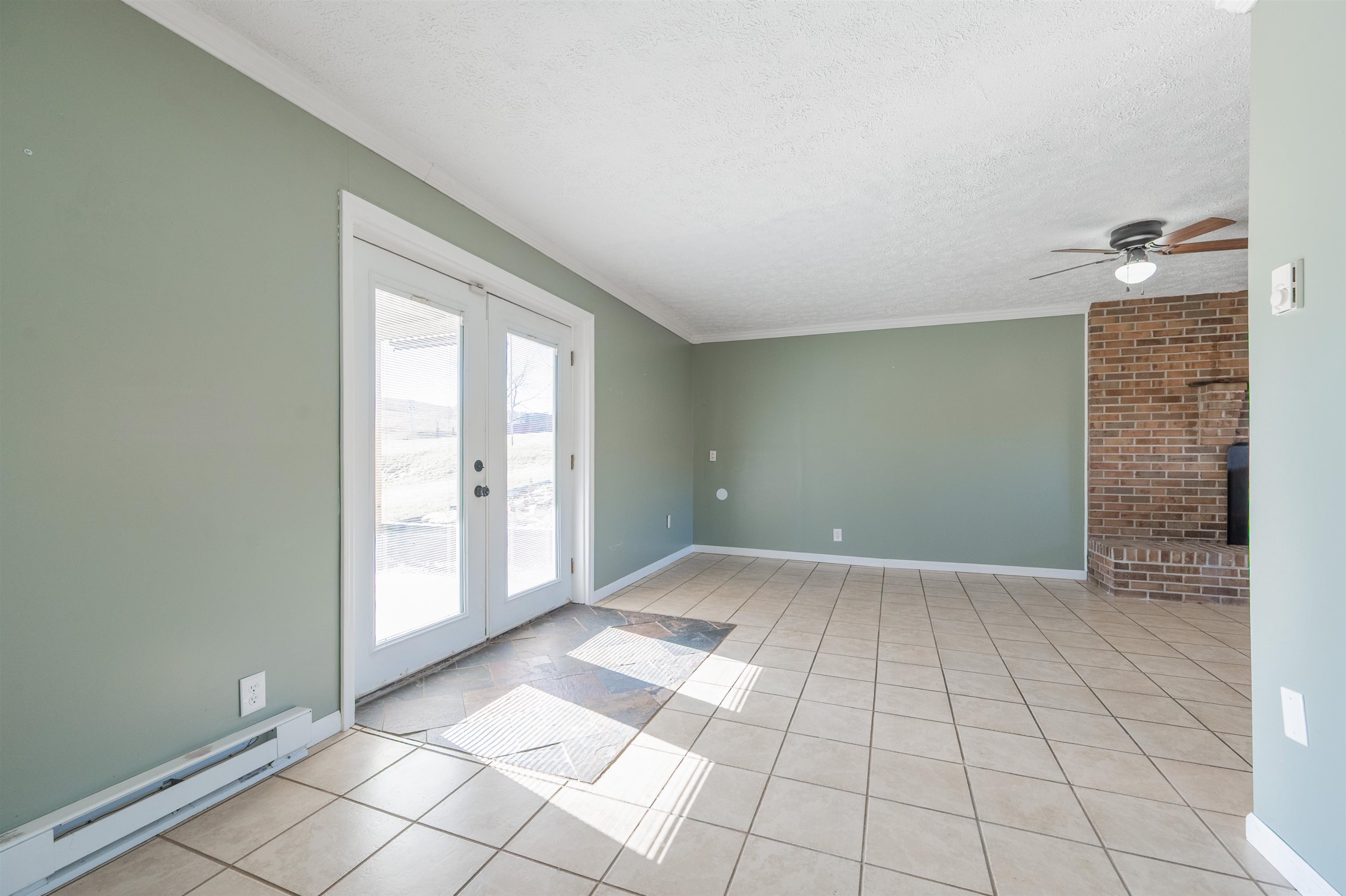 6830 S Scenic Highway Bland VA 24315