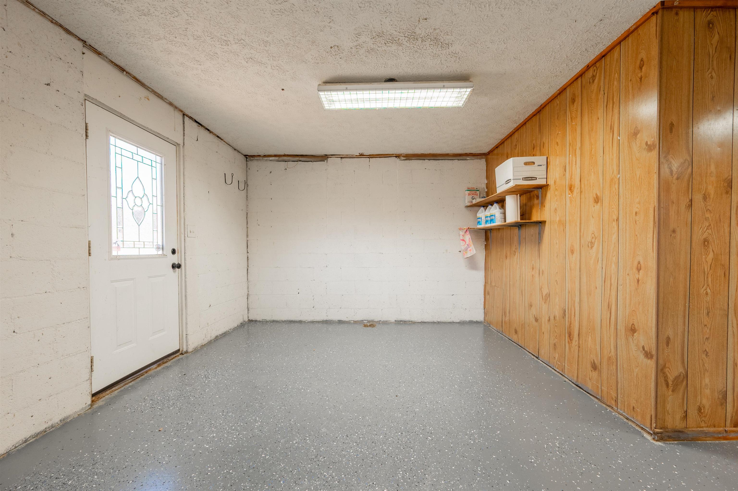 6830 S Scenic Highway Bland VA 24315