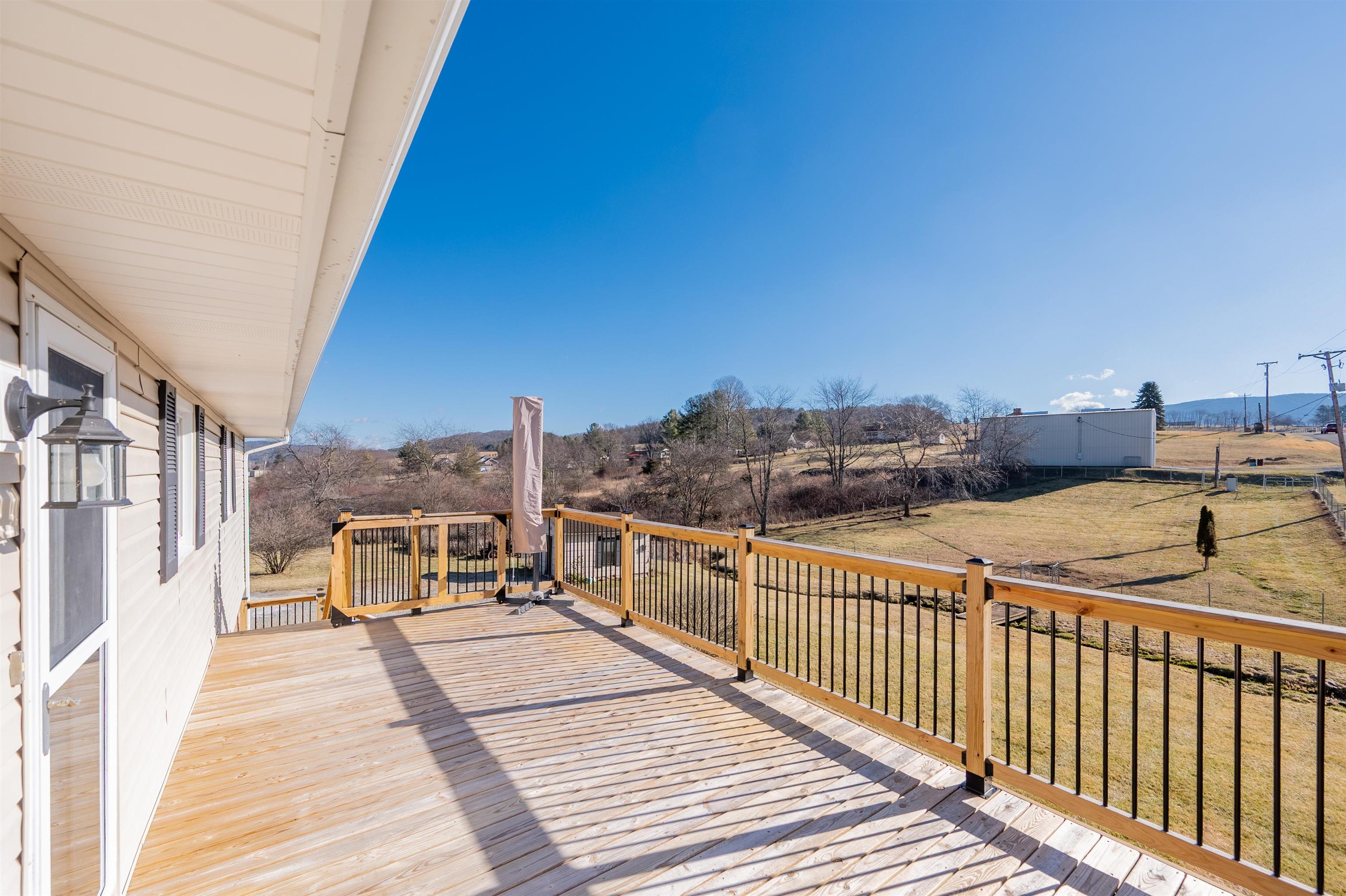 6830 S Scenic Highway Bland VA 24315