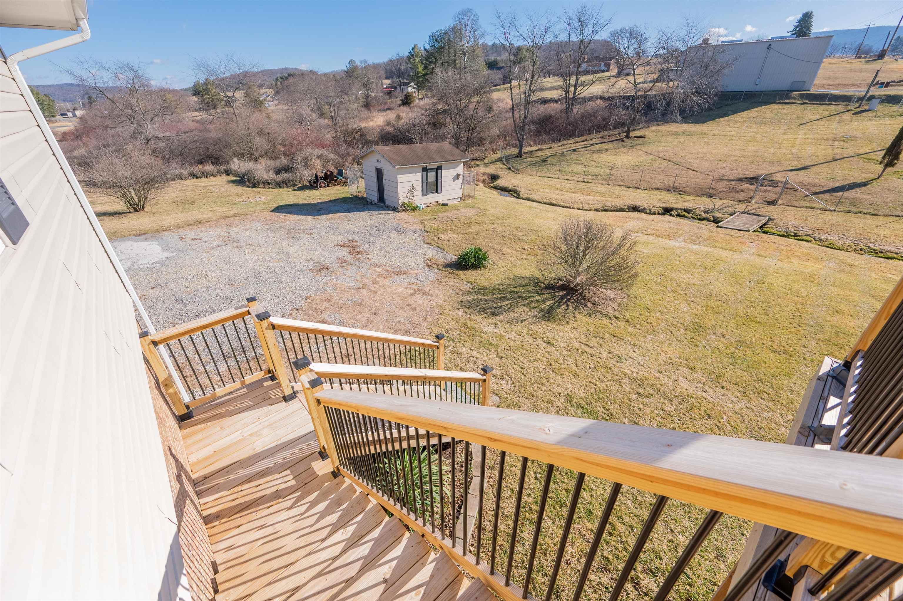 6830 S Scenic Highway Bland VA 24315