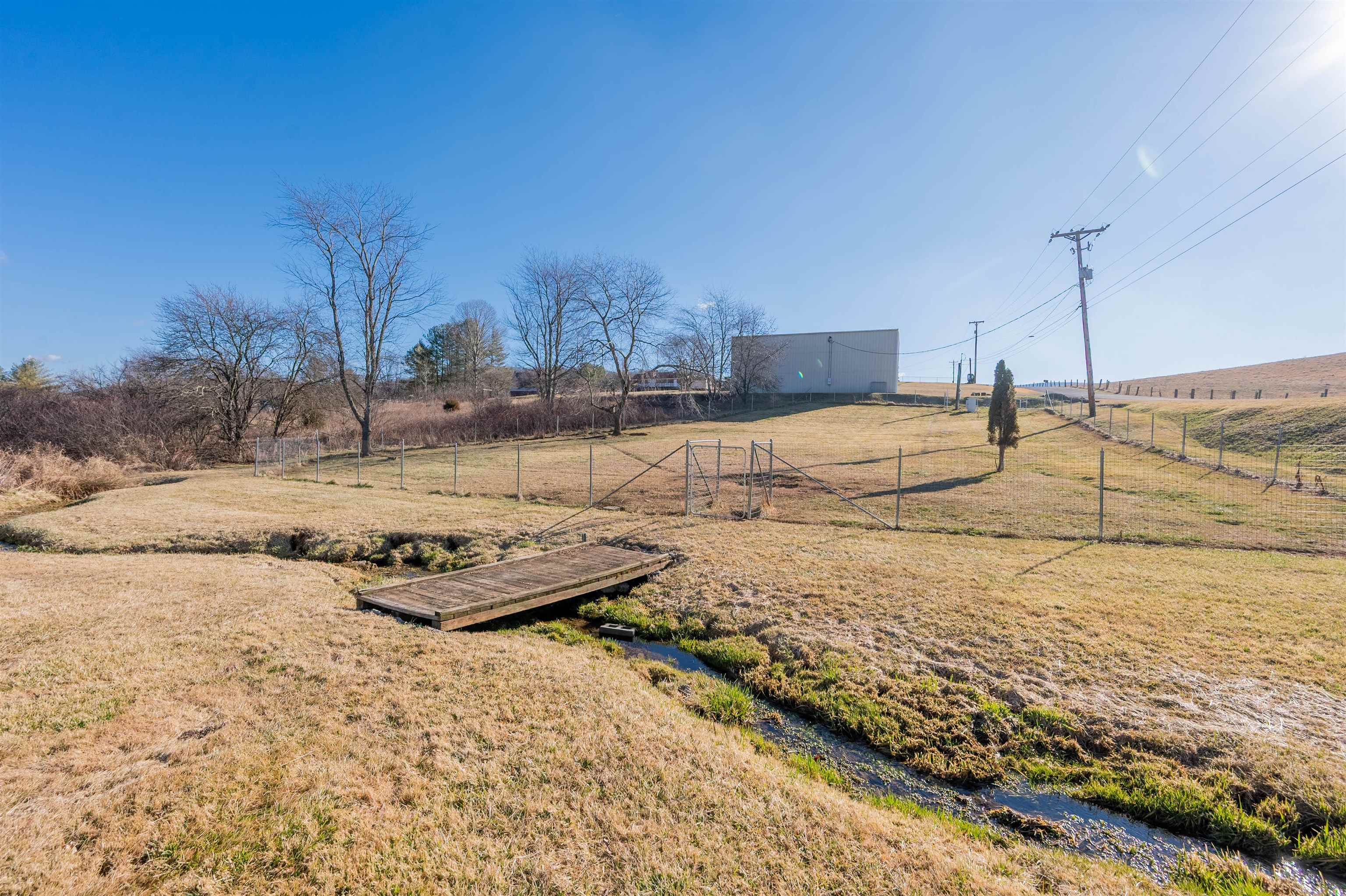 6830 S Scenic Highway Bland VA 24315