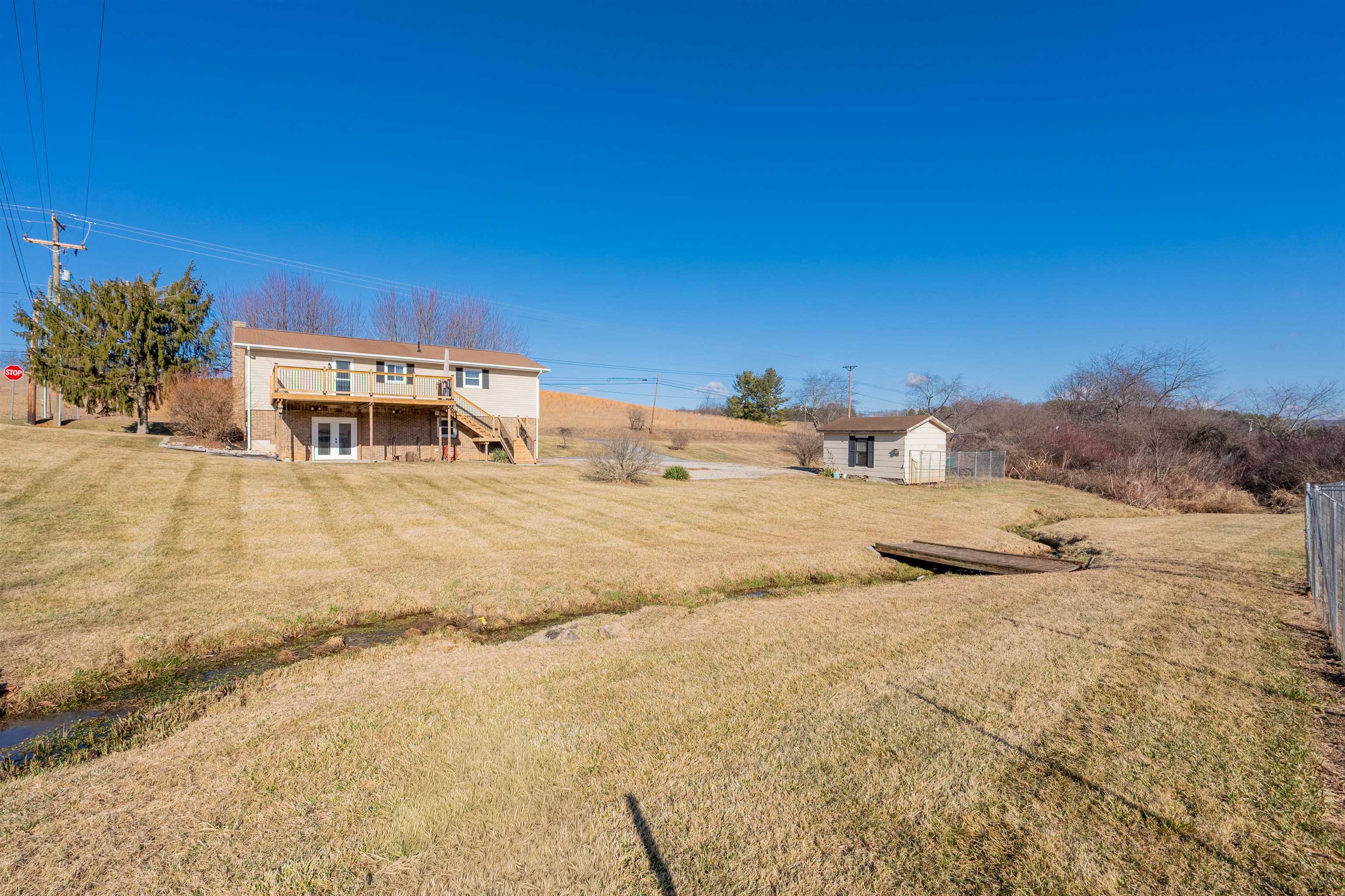 6830 S Scenic Highway Bland VA 24315