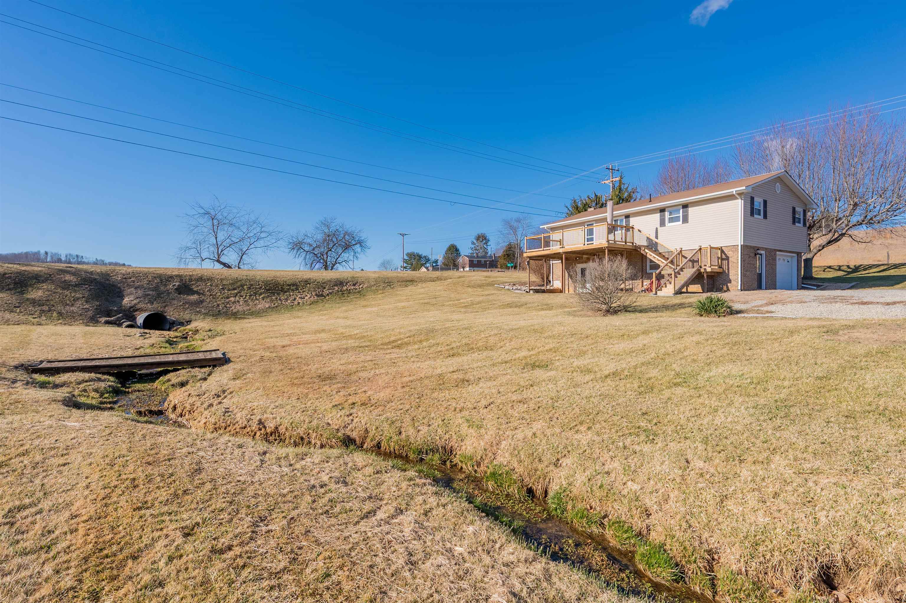 6830 S Scenic Highway Bland VA 24315