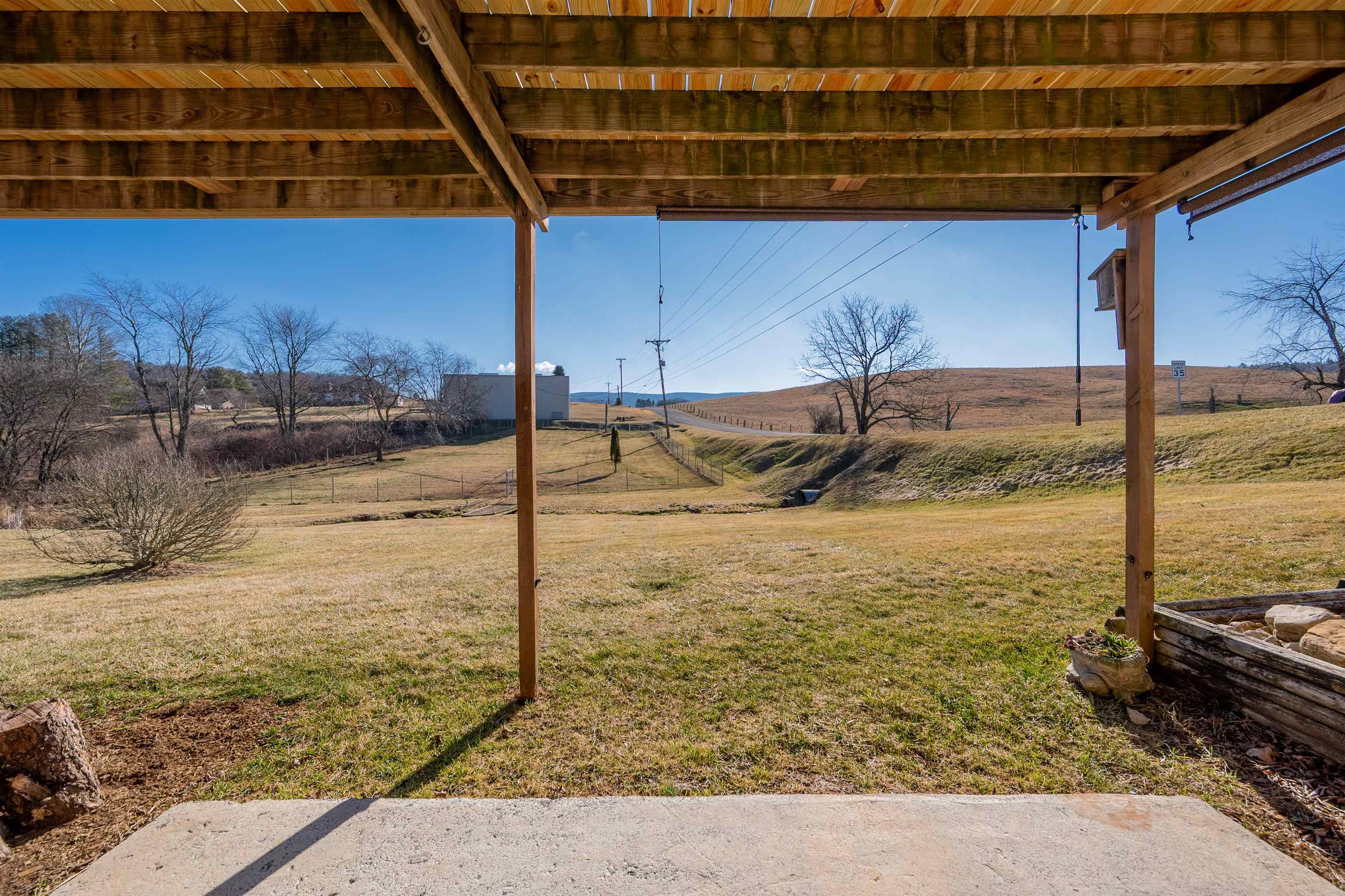 6830 S Scenic Highway Bland VA 24315