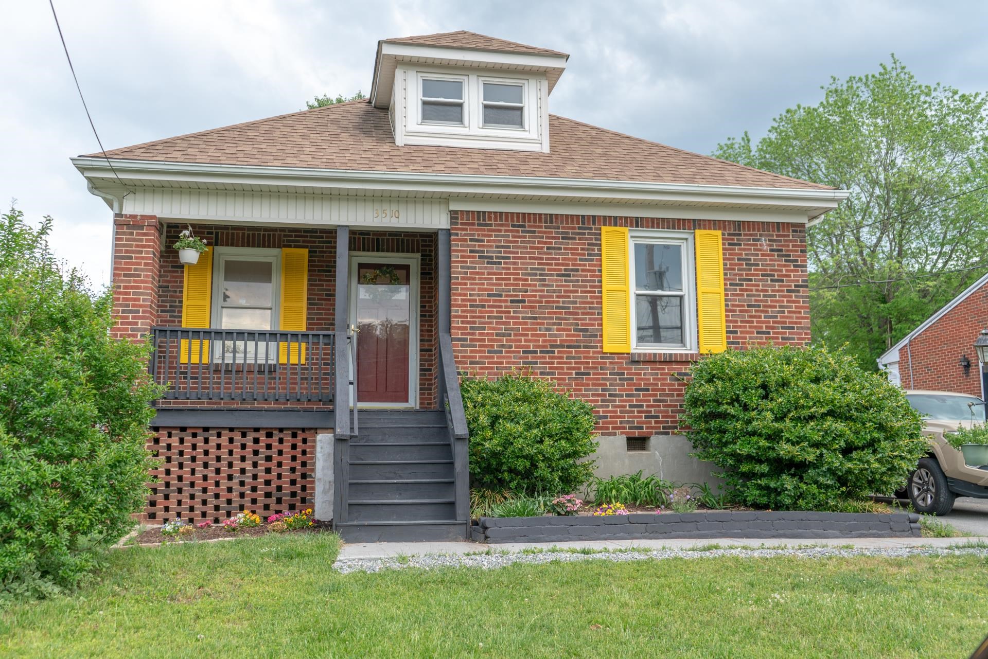 3510 Ventnor Road SE Roanoke VA 24014