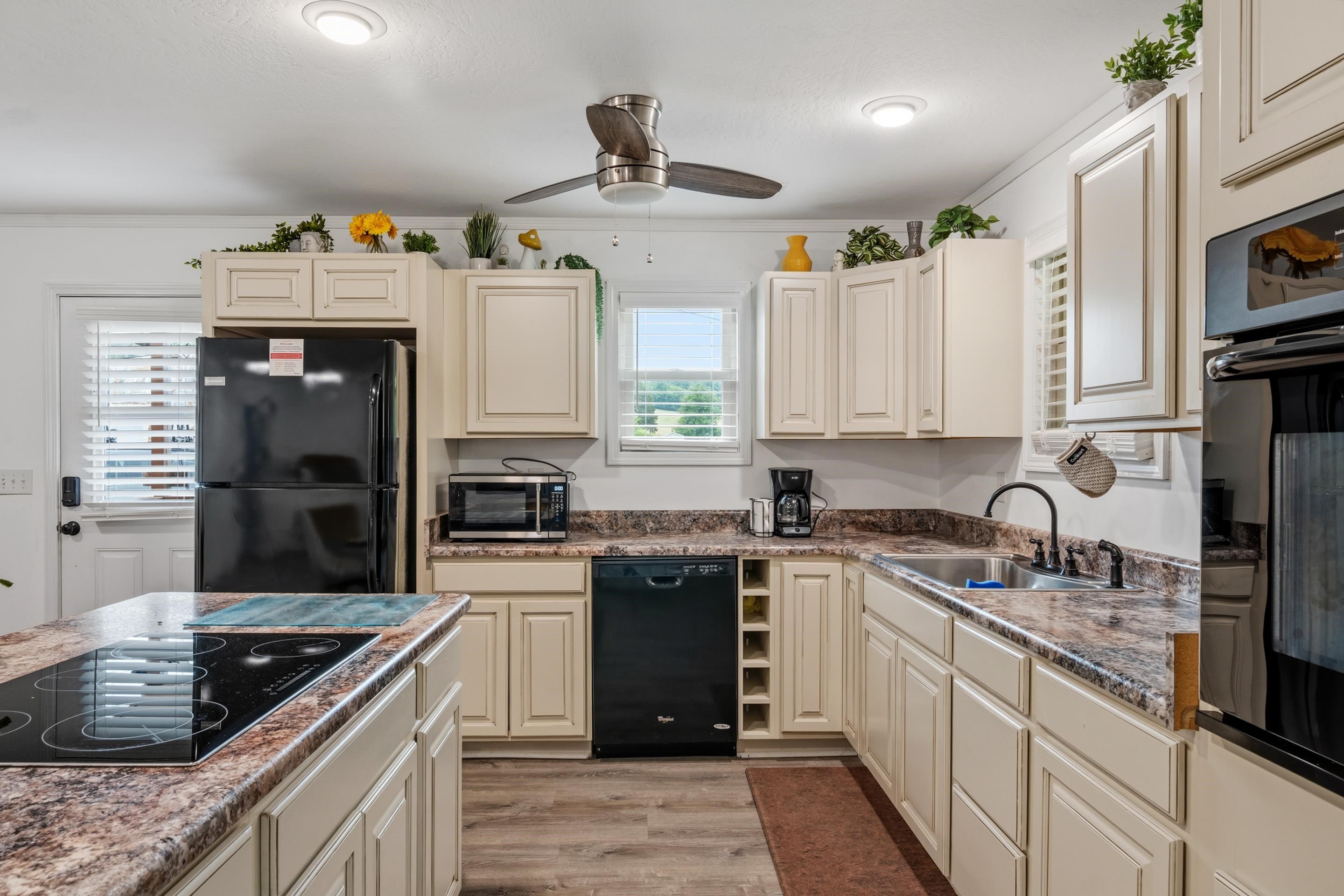 116 Blackhaw Lane Pembroke VA 24136