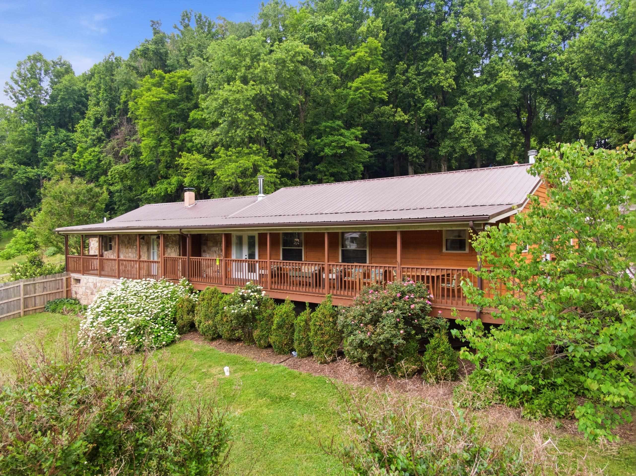 116 Blackhaw Lane Pembroke VA 24136