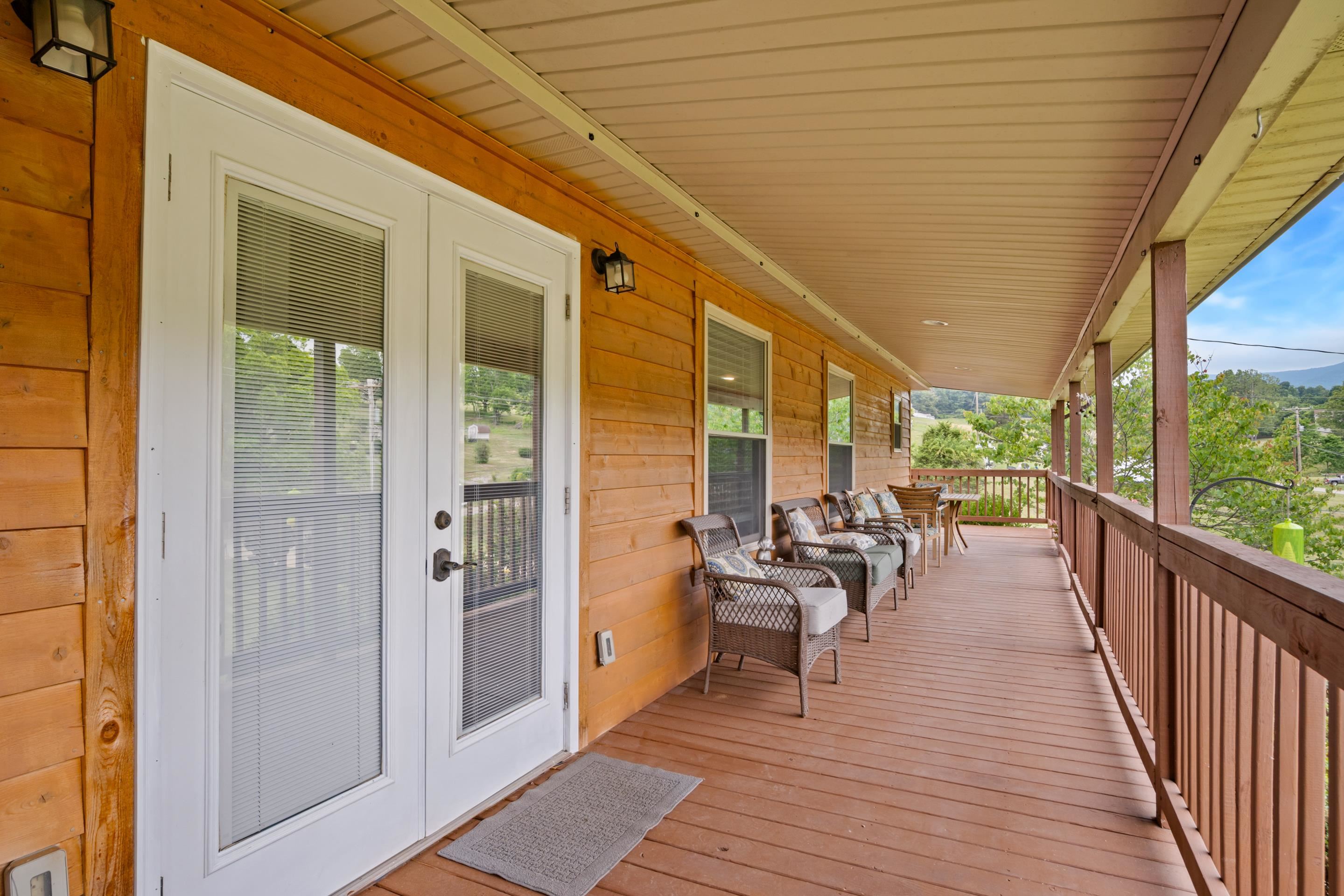 116 Blackhaw Lane Pembroke VA 24136