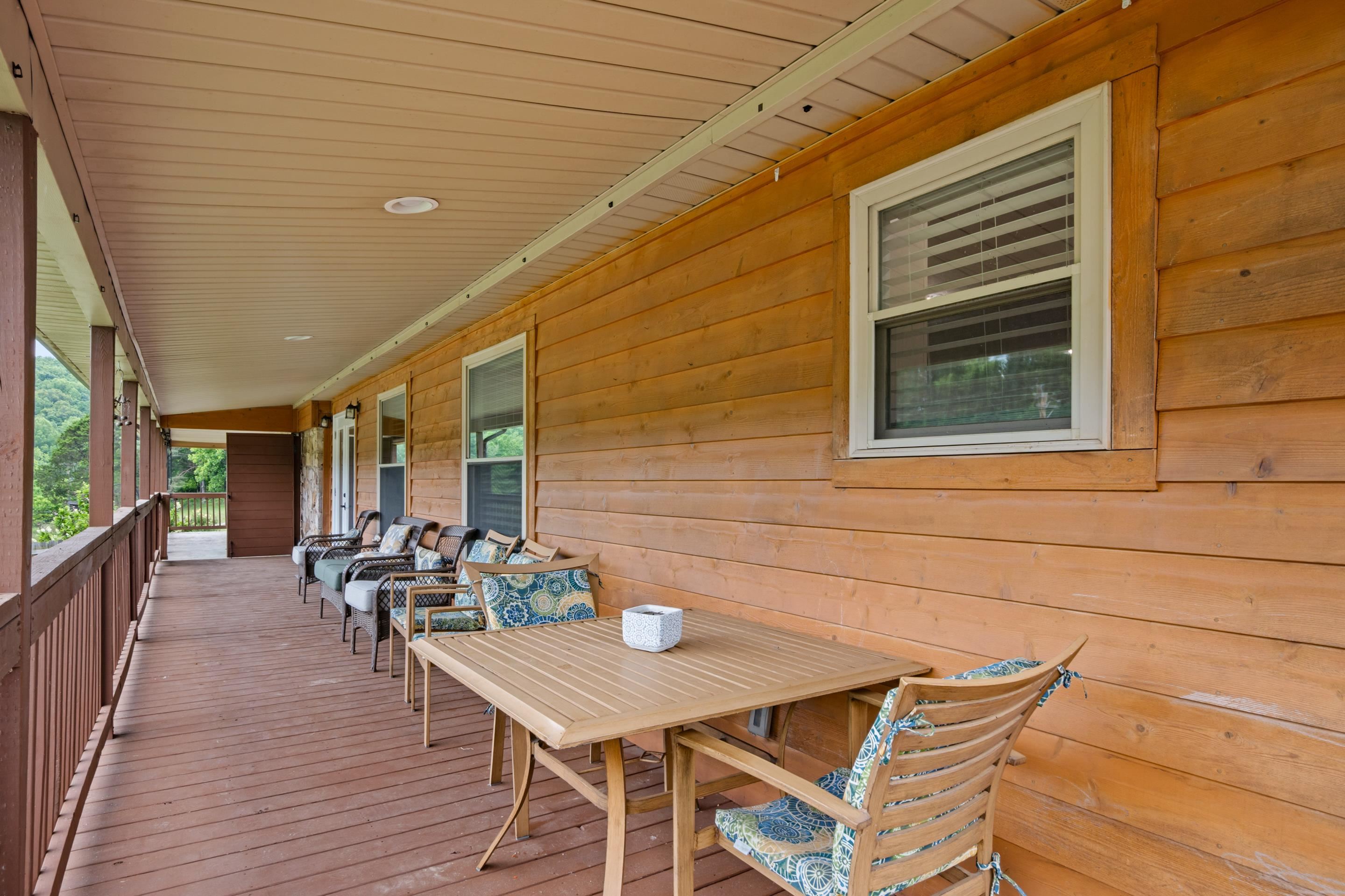 116 Blackhaw Lane Pembroke VA 24136