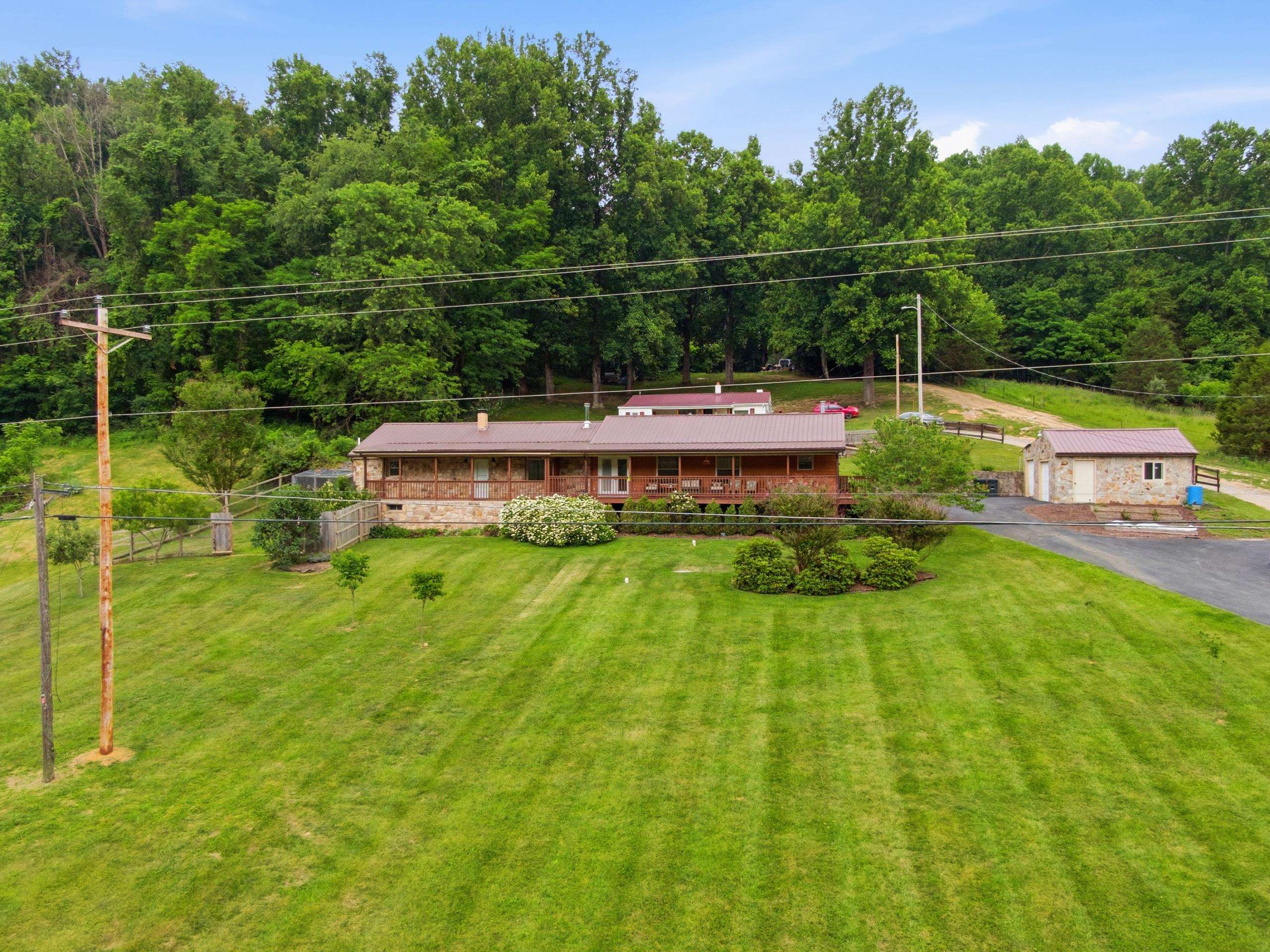 116 Blackhaw Lane Pembroke VA 24136