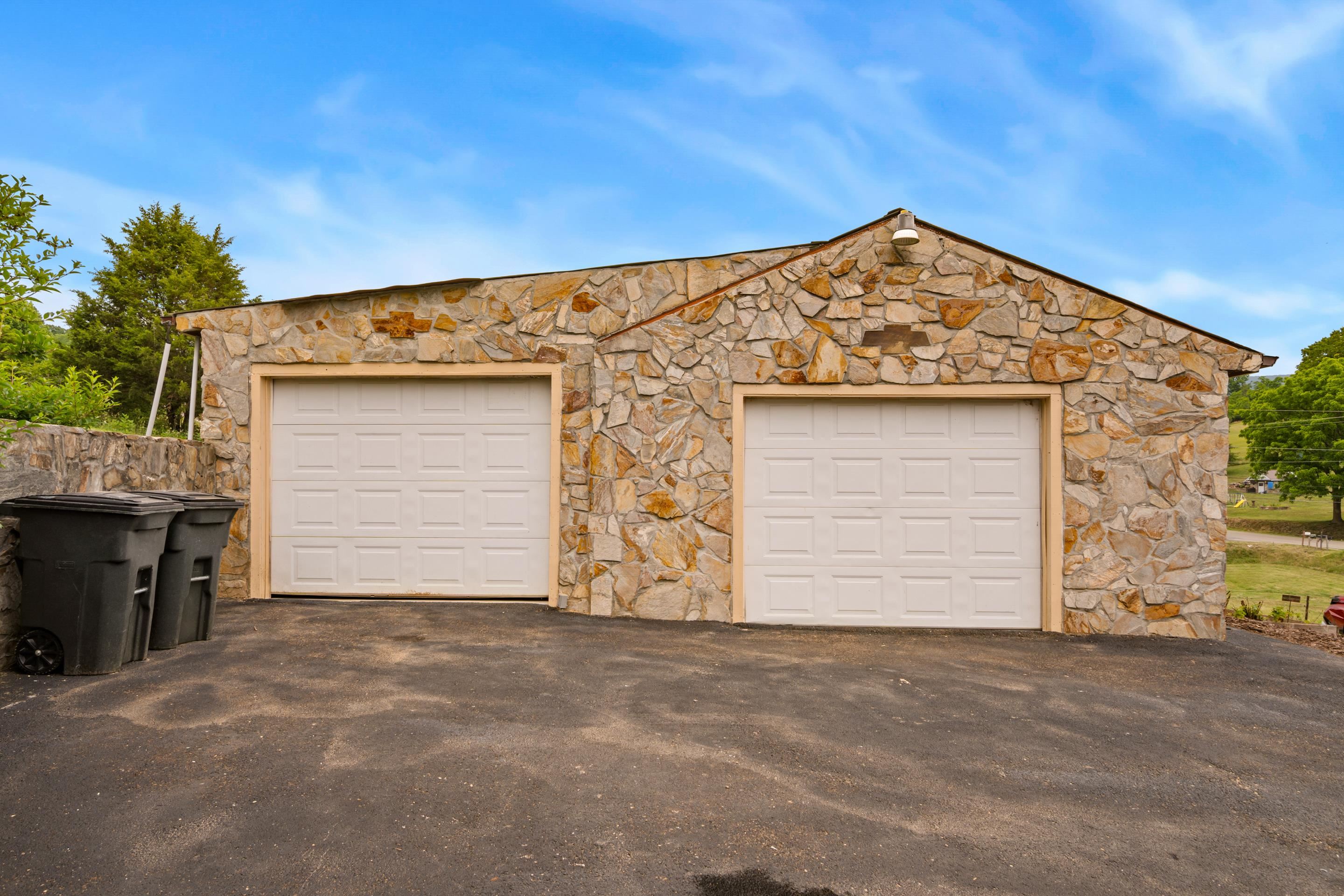 116 Blackhaw Lane Pembroke VA 24136