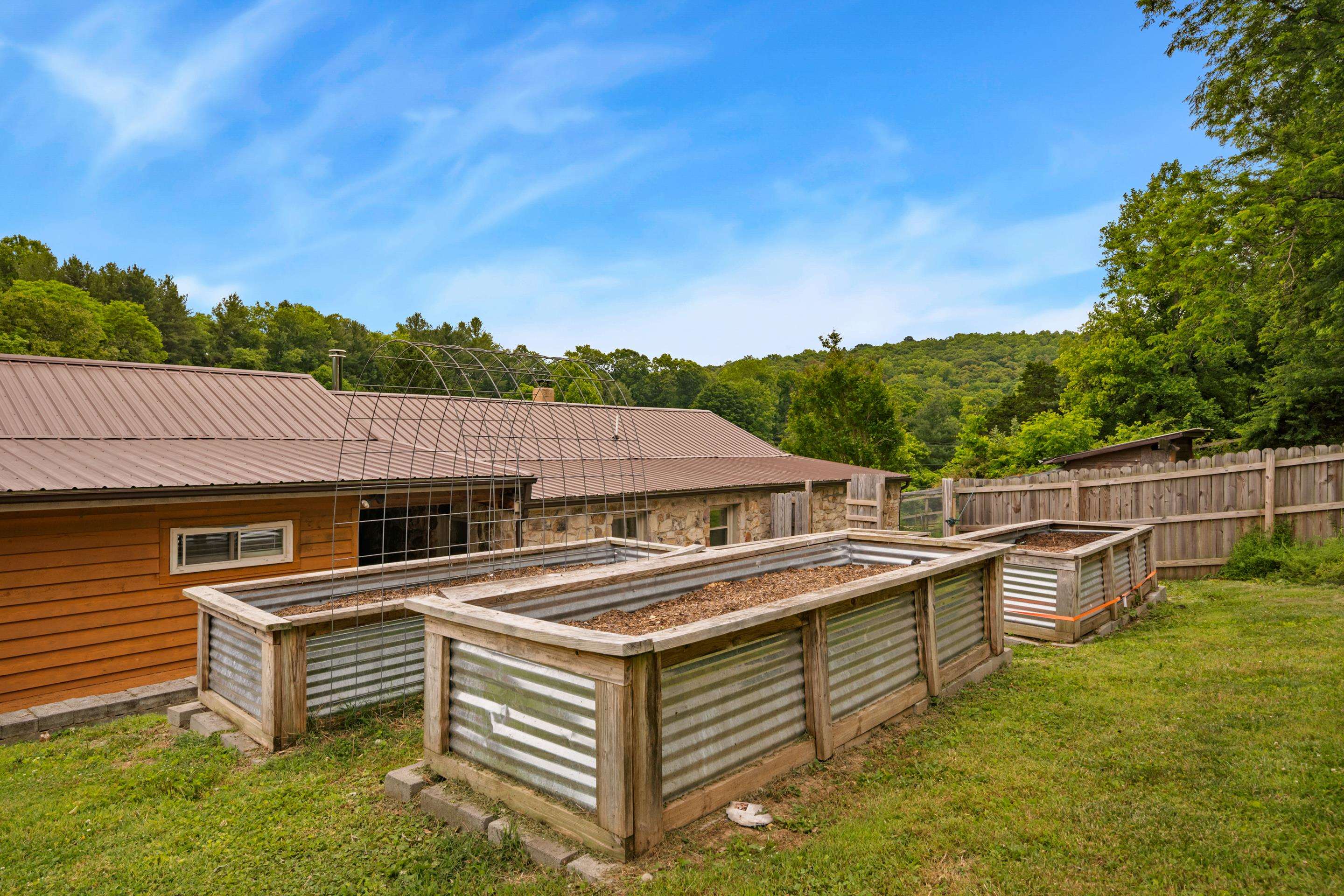 116 Blackhaw Lane Pembroke VA 24136